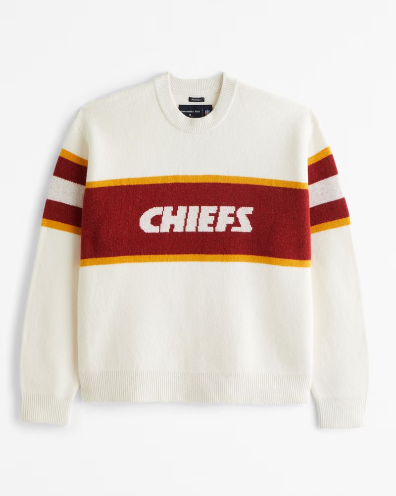 Abercrombie & Fitch Men's Kansas City Chiefs Crew Sweater in Red - Size XS | Abercrombie & Fitch (US)