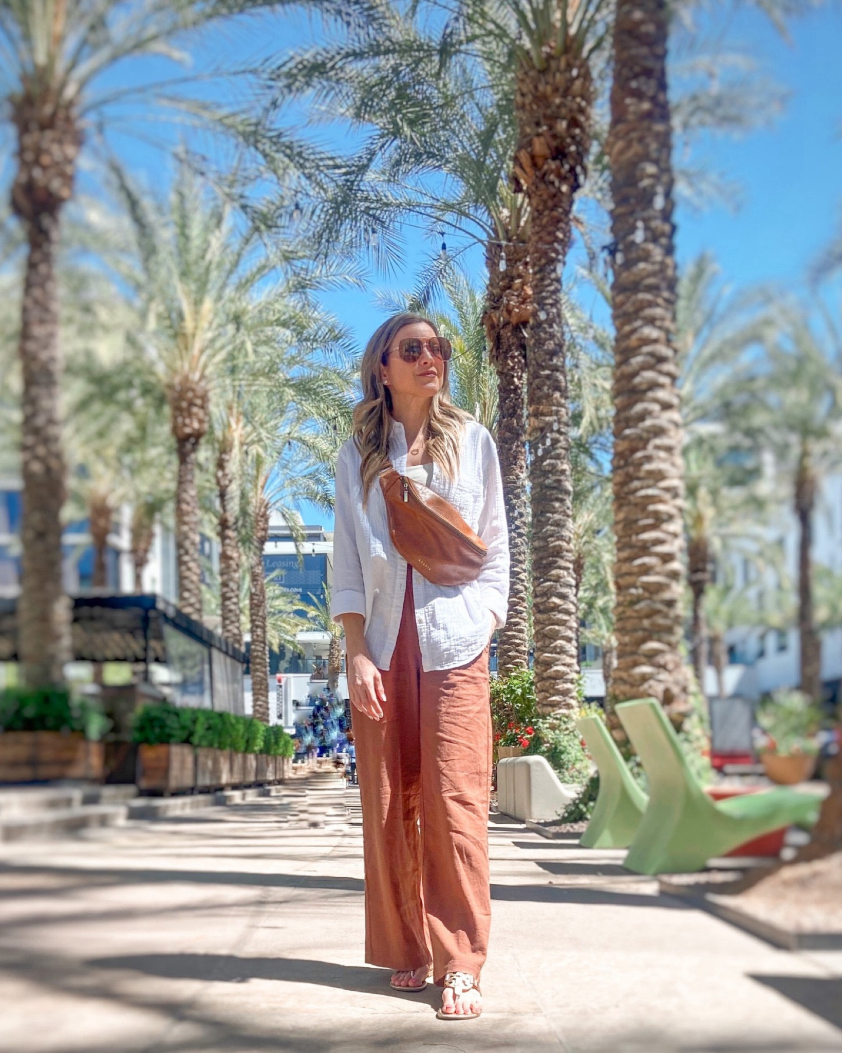 50% off sale: Old Navy Linen Wide-Leg Pants - so good I own them in 4 colors 😬
They don’t have this rust color currently, but I linked a more springy new color for you!!

Paired with a white gauze button-down shirtt

#LTKsalealert #LTKover40 #LTKfindsunder50