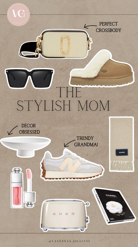 The stylish mom gift guide