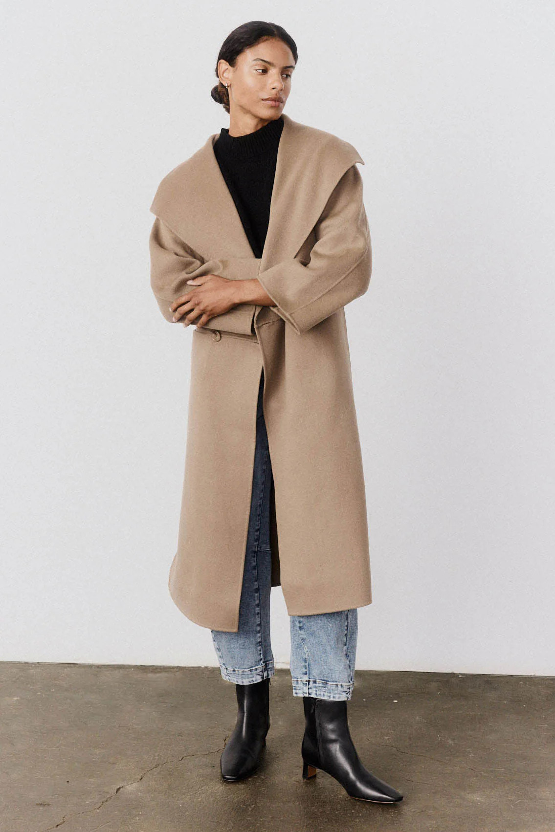 The Collared Oversized Wool Coat | Ruti