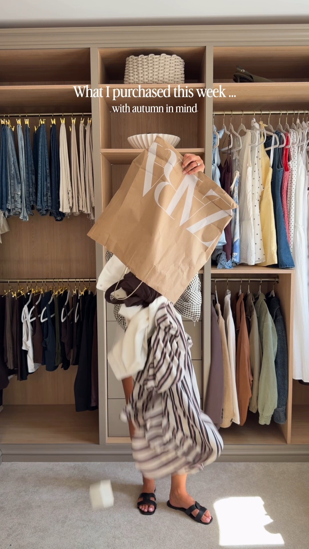 What I bought this week with some transitional dressing in mind... ☀️ 🍂 

timeless staples, lightweight jackets and pieces that will take me from summer into autumn without needing a whole new wardrobe. 🤎✨

ps I have not been into Zara in foreveeeer. But wow wow I picked up some absolutely gorgeous pieces girls.

#zara #transitionaloutfits #lightweightjacket #outfitinspo #summeroutfits