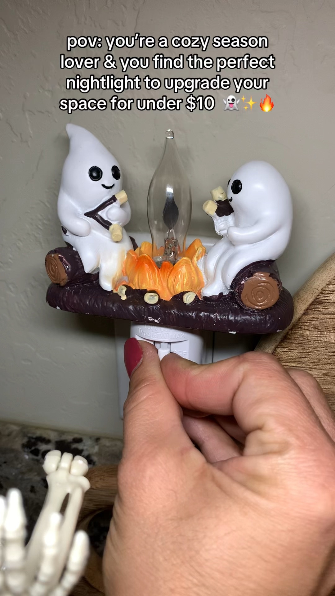 The cutest ghost nightlight for all my fall girlies and Halloween lovers! 👻🎃✨. #falldecor #fallhome #halloweendecor #halloweenlight

#LTKSeasonal #LTKHome #LTKSaleAlert