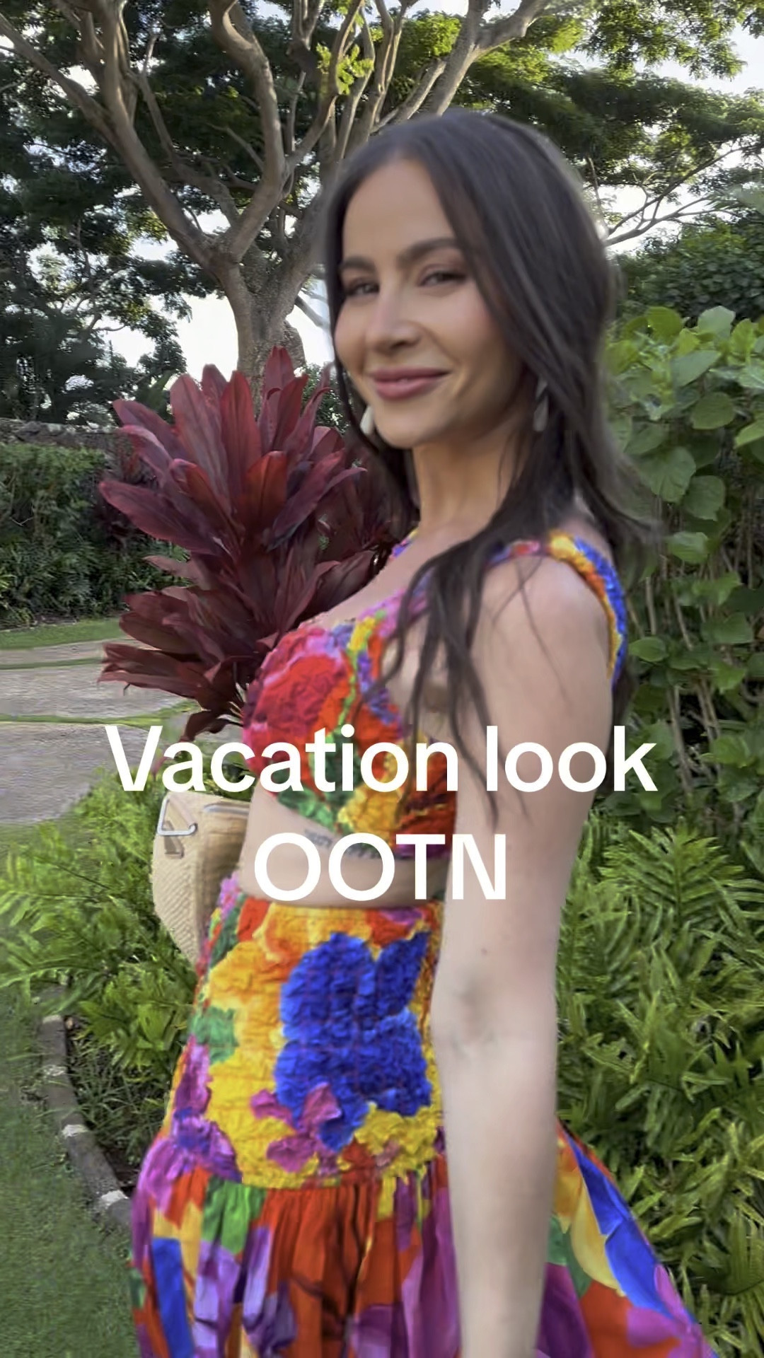 The perfect tropical getaway look 🌸 ANDDD it’s on sale!!!

#LTKtravel #LTKsalealert #LTKstyletip