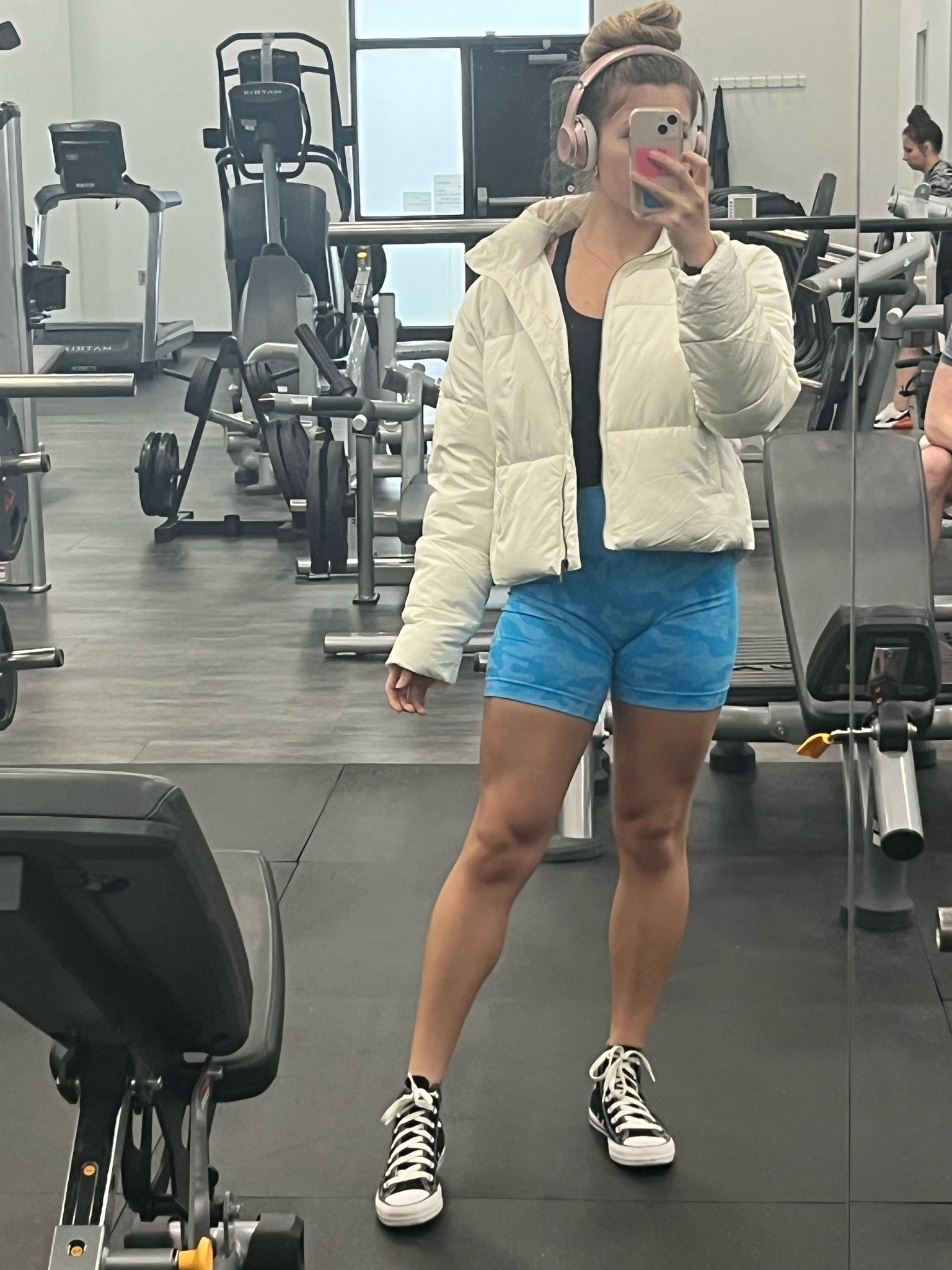 White puffer 🤍 

+ cute & comfy!
+ durable 

#LTKSeasonal #LTKHoliday #LTKworkwear