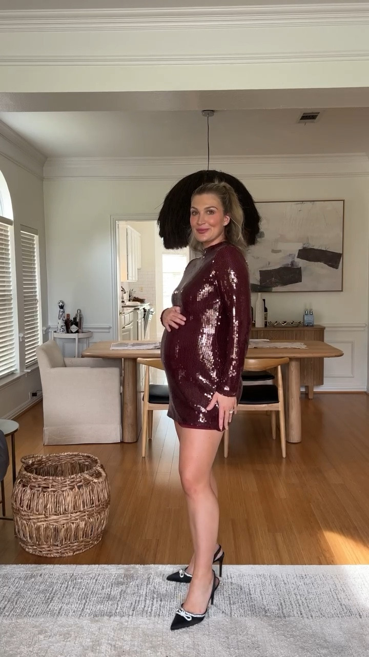 Obsessed with these holiday looks from Abercrombie! Bump friendly! Christmas, holiday outfit, date night outfit, maternity.

 

#LTKHoliday #LTKBump #LTKStyleTip