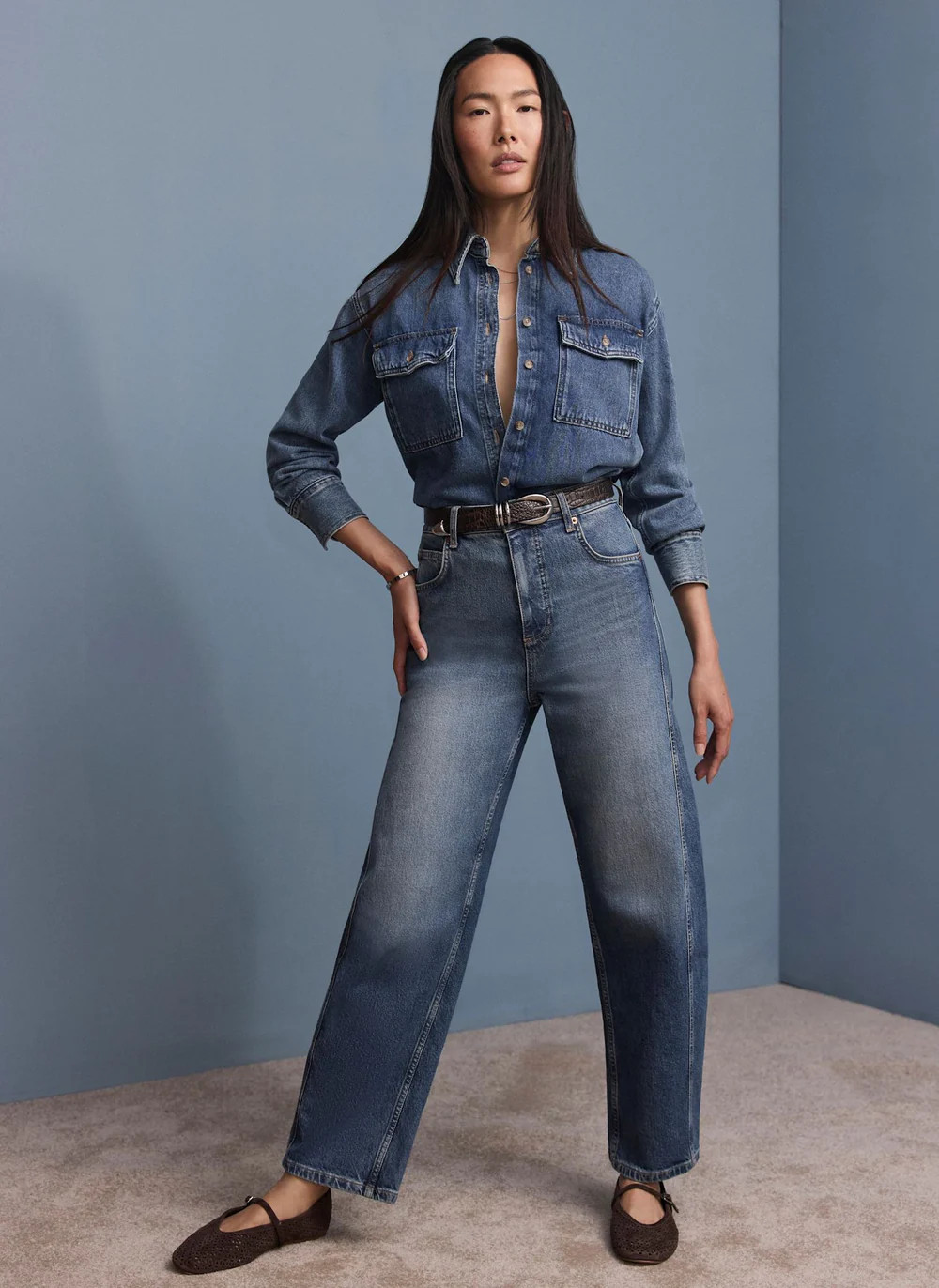 Mid Indigo Barrel Leg Jeans | Mint Velvet