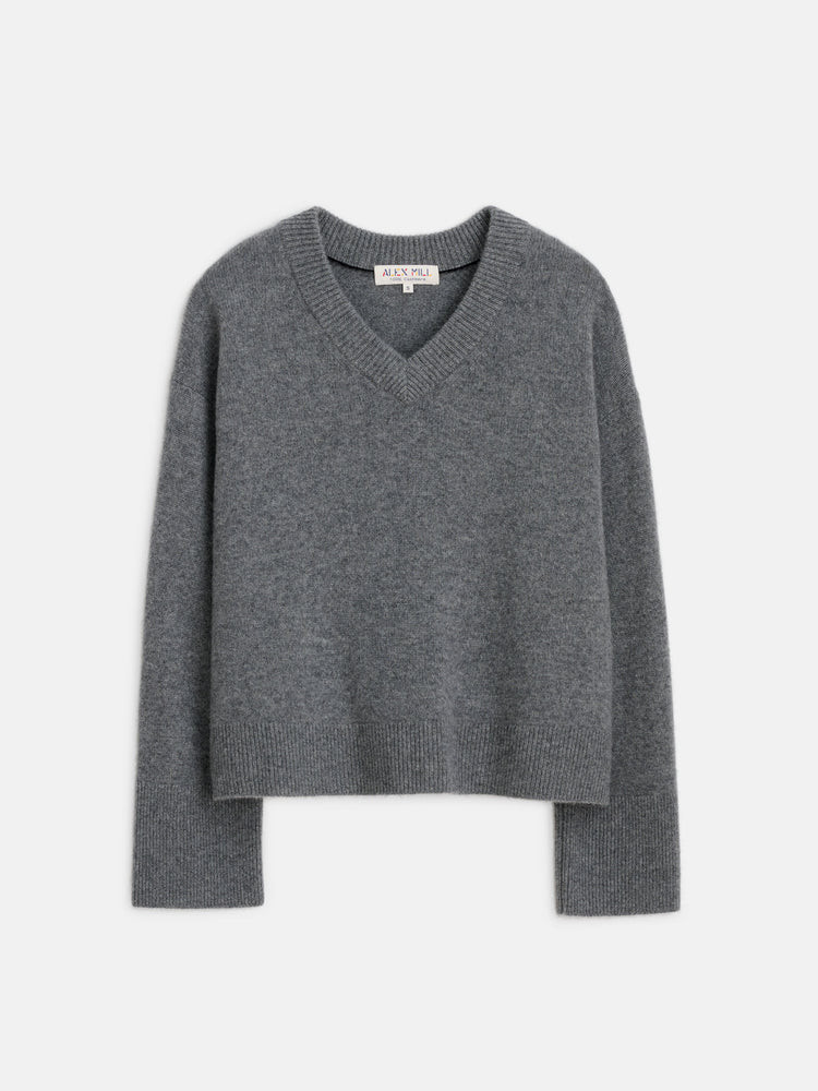 Rowan V-Neck in Cashmere | Alex Mill