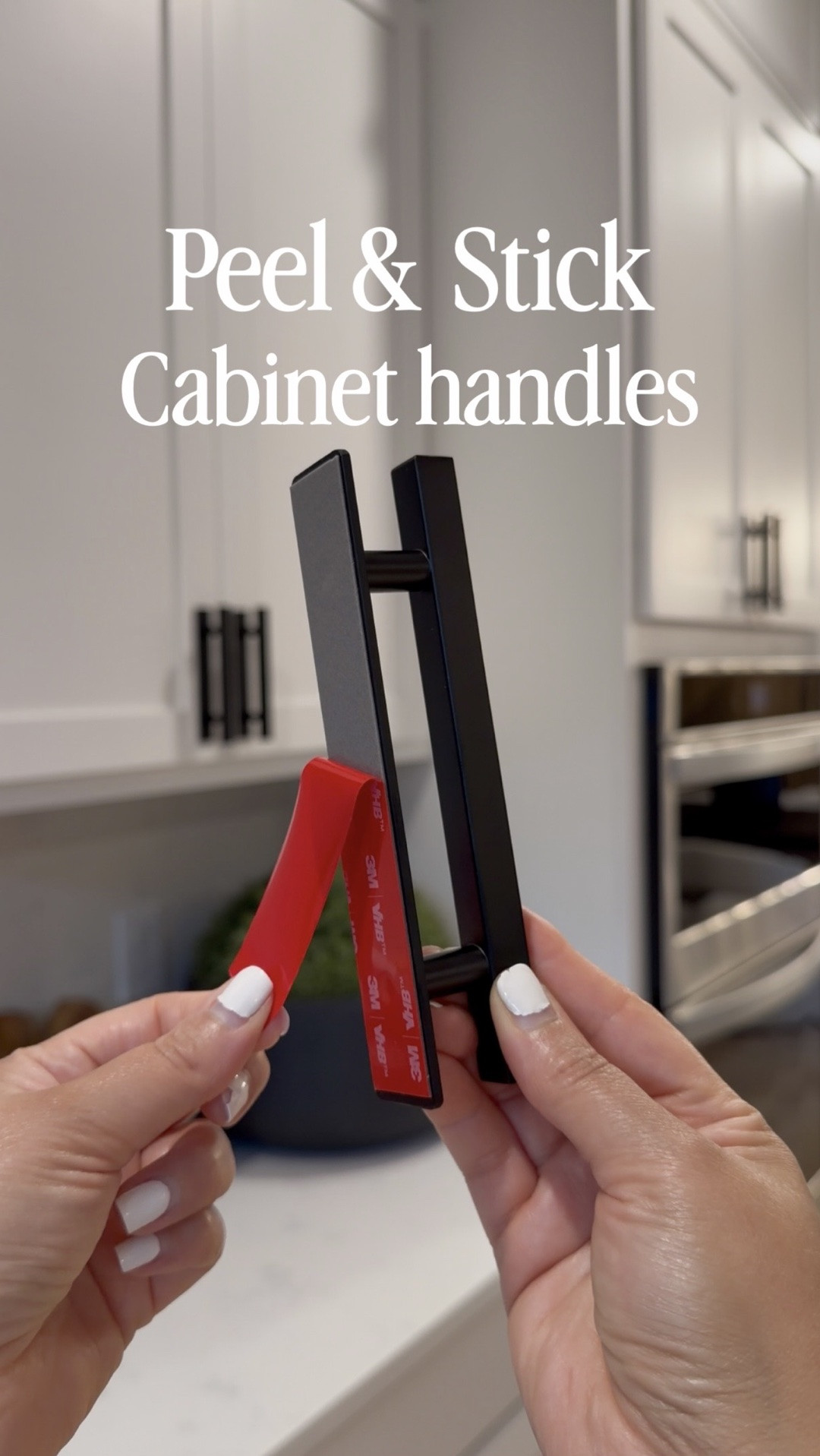 Easy peel and stick cabinet handles!! 🫶😍




Kitchen | renter friendly | home decor | kitchen hardware | cabinet handles | white kitchen | easy diy | home upgrade

#LTKHome