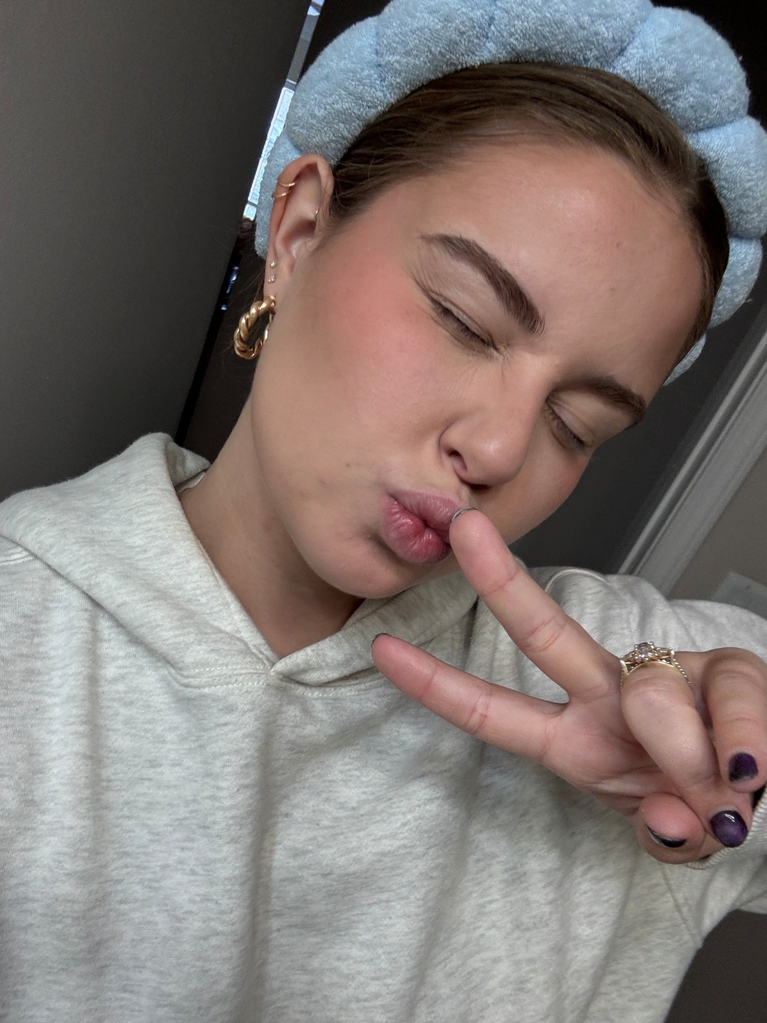 Amazon gold earrings, blue make up getting ready, headband, Old Navy, comfy, cozy sweat, sweatshirt

#LTKSaleAlert #LTKCyberWeek #LTKFindsUnder50