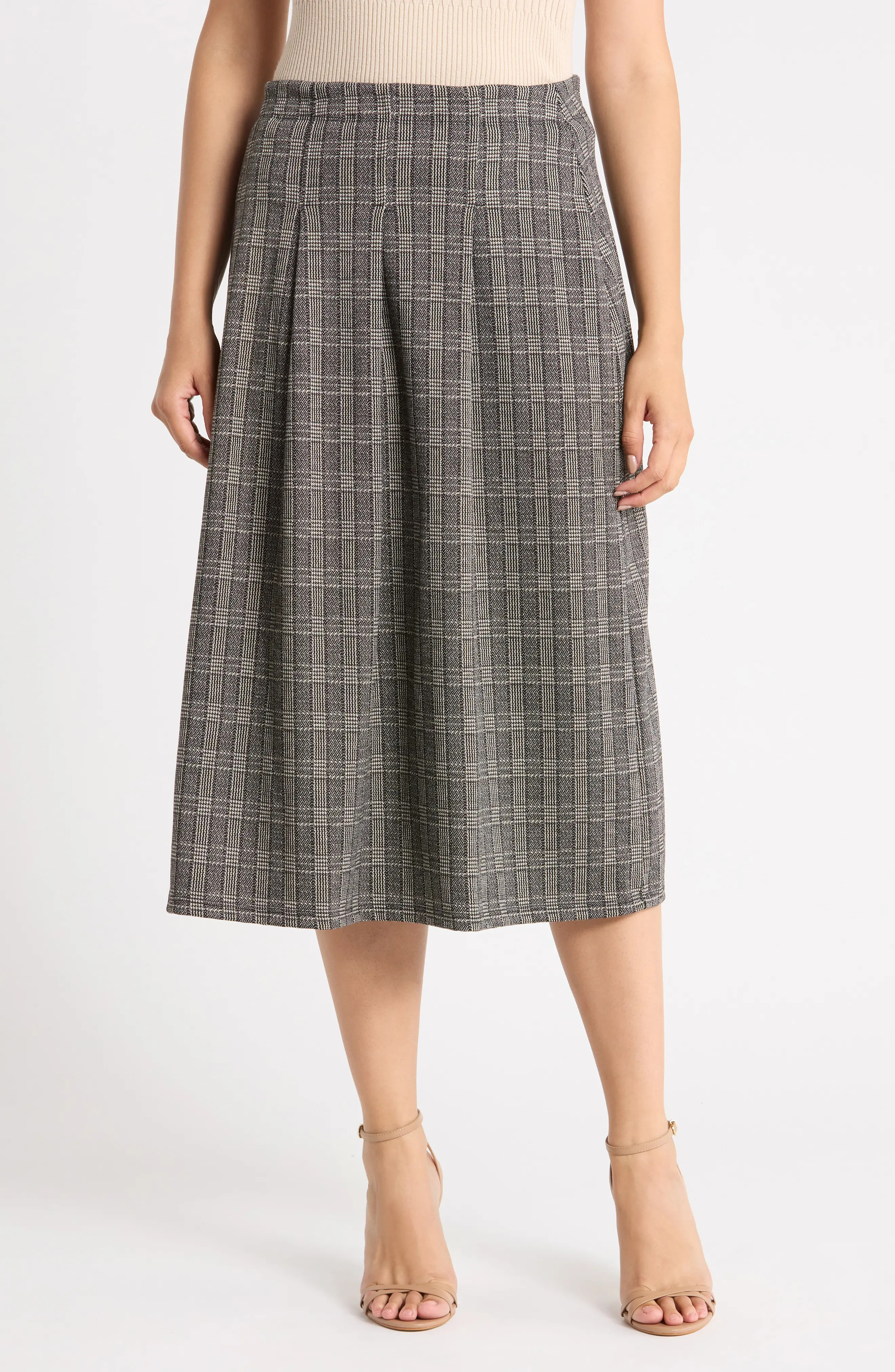 MAX STUDIO Plaid Pleated Skirt in Black/Cream Plaid at Nordstrom Rack, Size X-Large | Nordstrom Rack