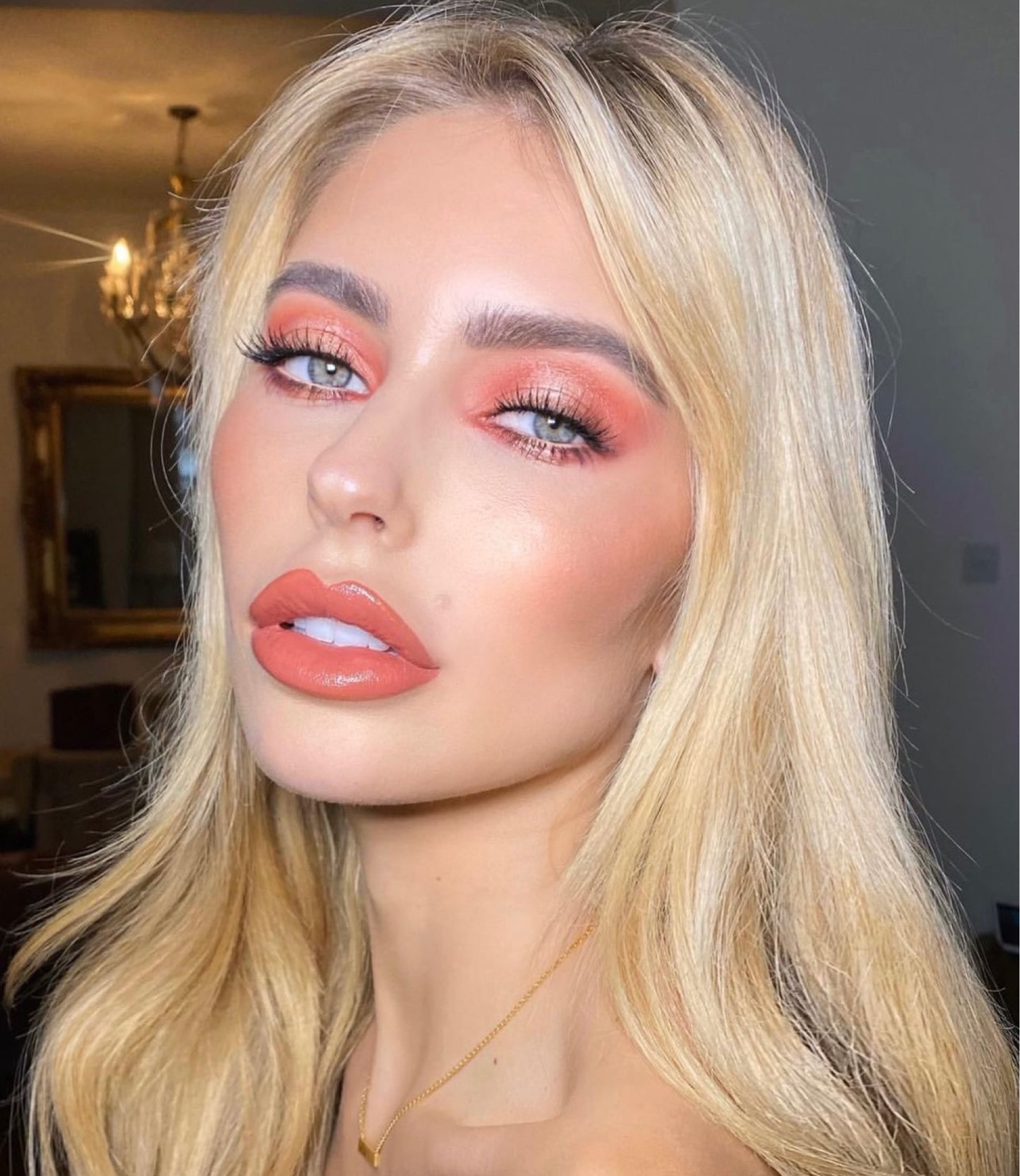 Makeup look created using the Charlotte Tilbury Pillow Talk collection 💄
Makeup inspo, beauty tip, Charlotte Tilbury Pillow Talk, makeup hack, makeup look, Charlotte Tilbury foundation, lipstick, eye makeup look, coral makeup 

#LTKbeauty #LTKstyletip #LTKeurope