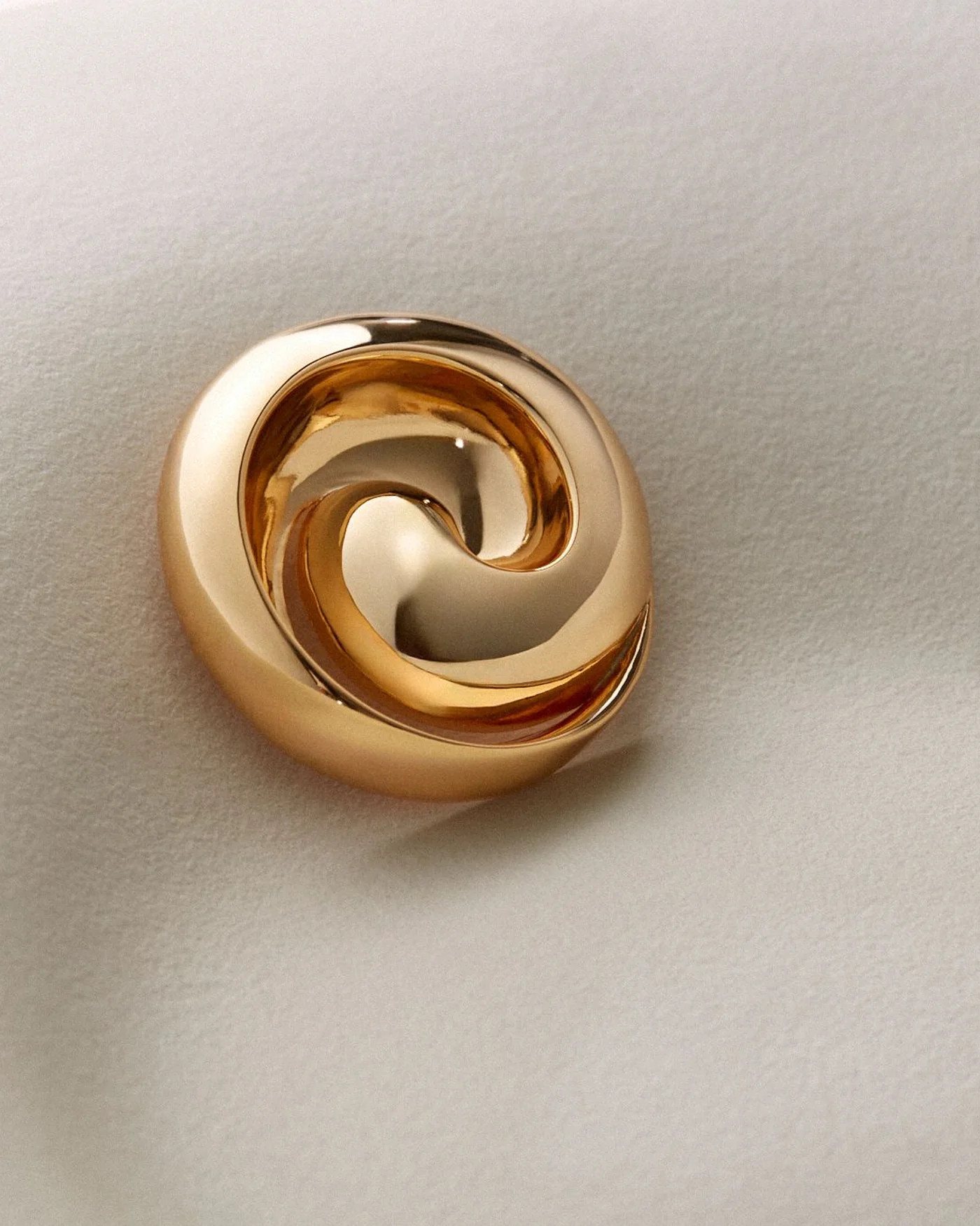 Renzo Brooch | Jenny Bird (US)