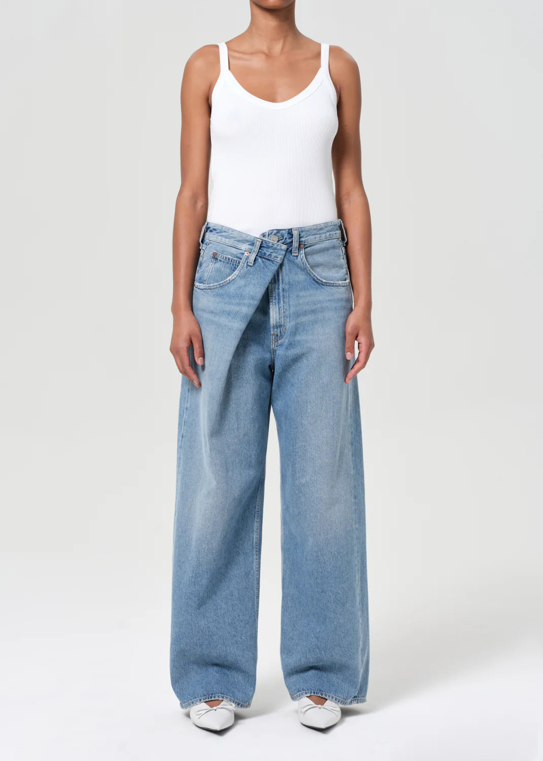 Vana Fold Jean in Mantra | AGOLDE