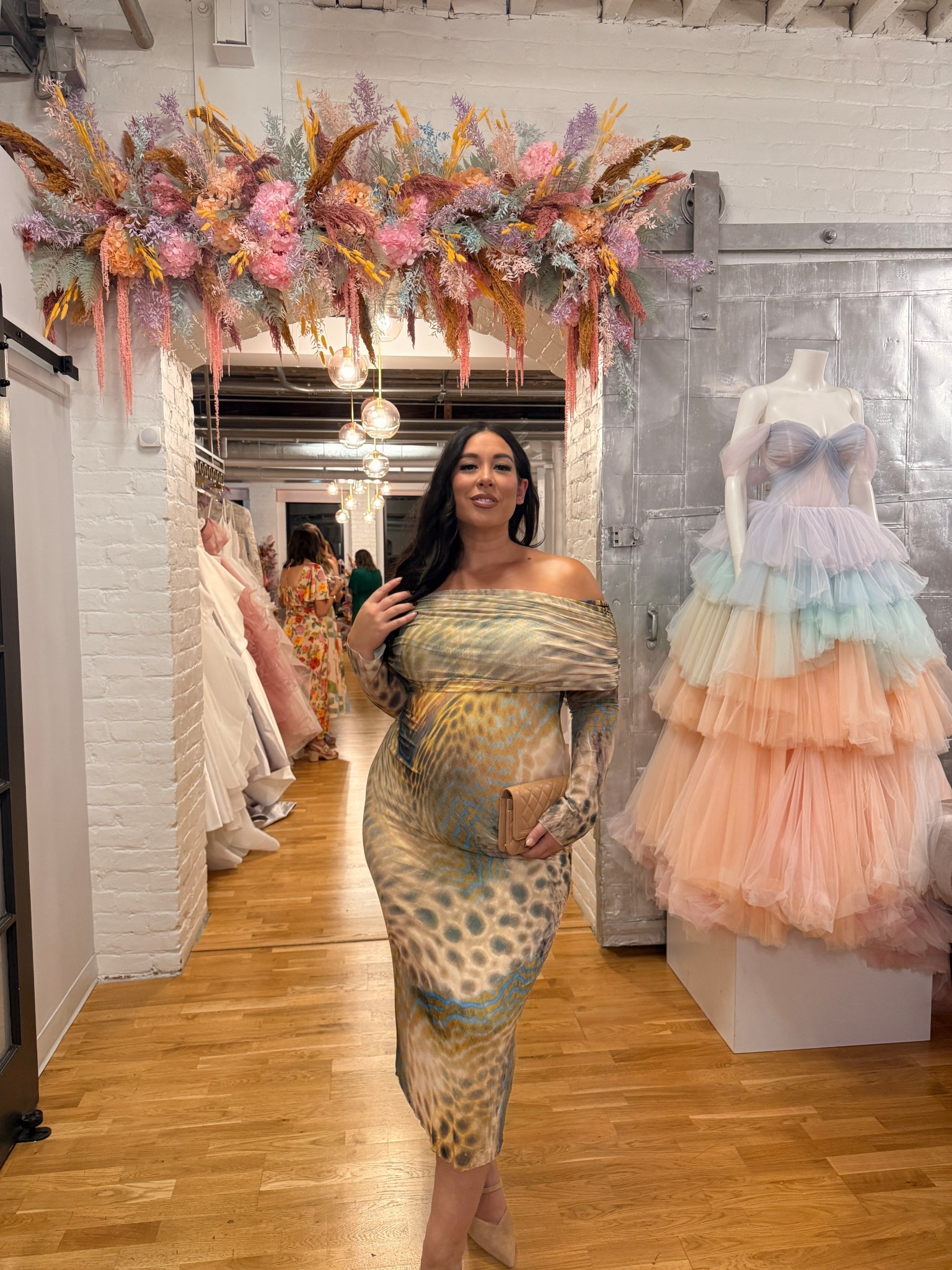 Midsize dress! 
-
-
-

Midsize dress, wedding guest dress, date night dress, animal print dress, 

#LTKMidsize