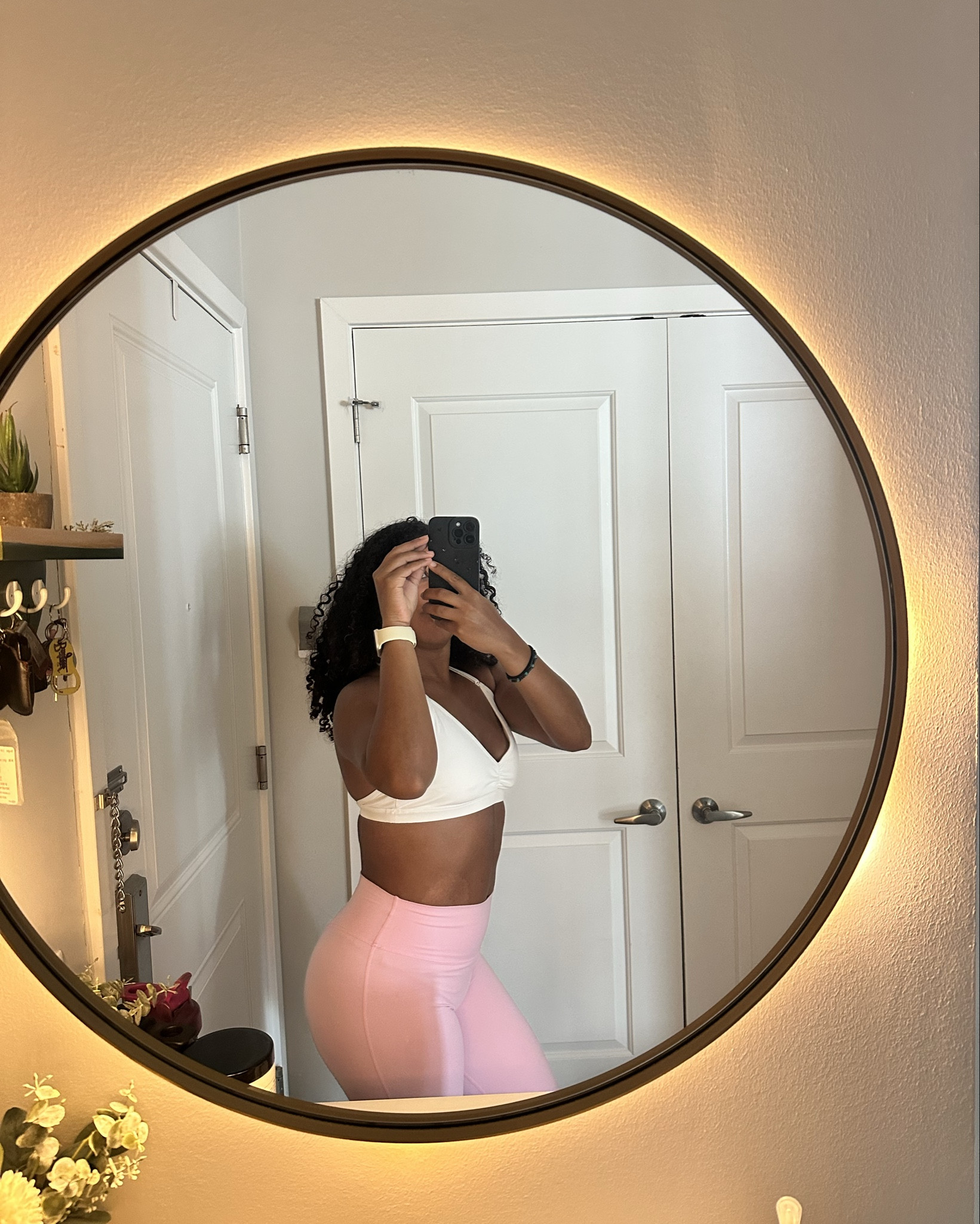 These leggings are giving Barbie gym core 💕
The color, the fit, the stretch = 10/10.

Linking them in case you need that pop of pink for your next leg day.

Annnddd

One of my go-to sports bras for back day 🤍
Holds everything in and looks cute doing it.

Wearing size L


#LTKActive #LTKFindsUnder50 #LTKMidsize