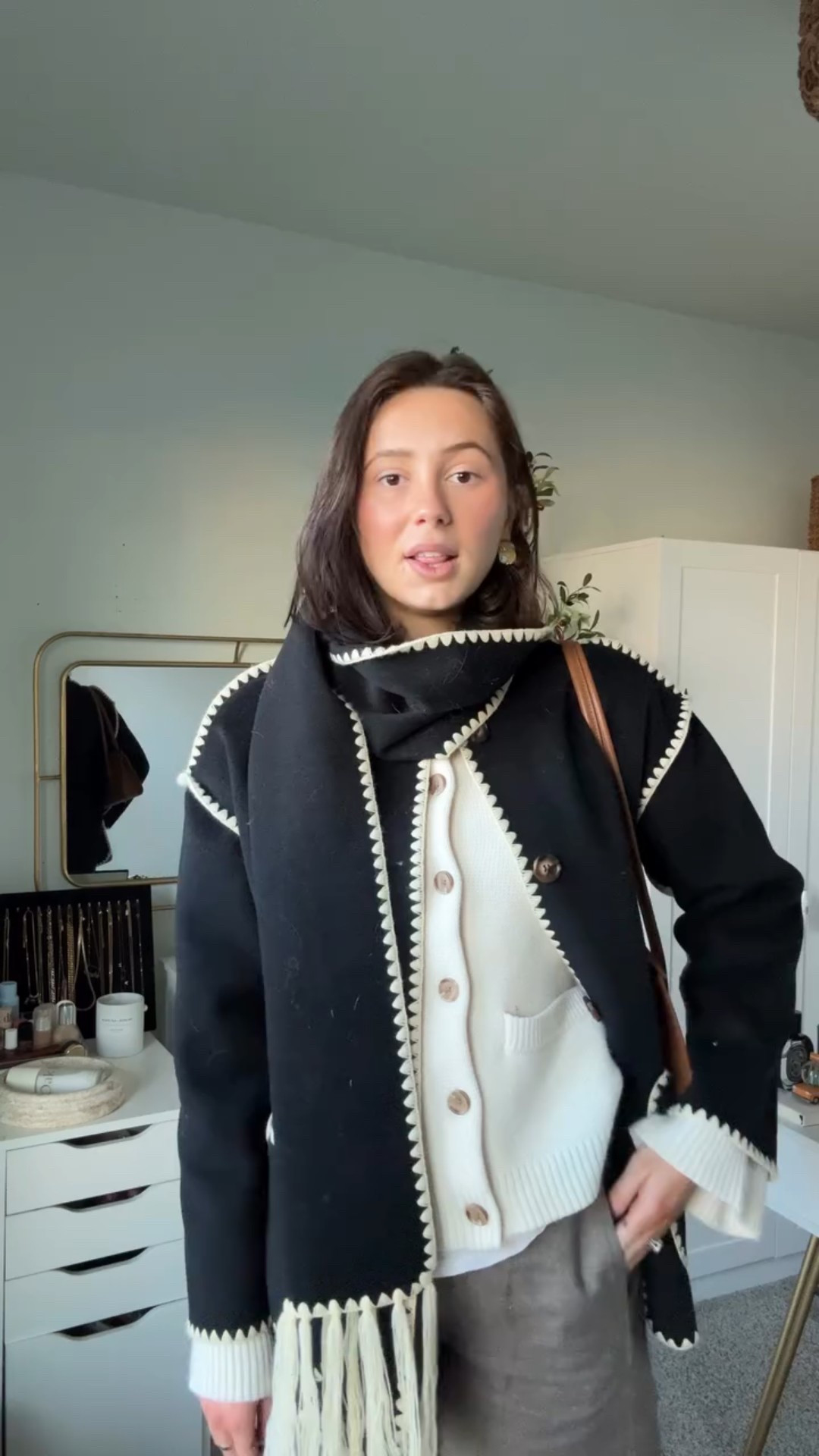 The last weekend before Christmas 🥹 I hope you’re all having a special season & enjoying celebrating 🎄🧸💌

loafer update! they are 40% off right now ($60 instead of $100!)