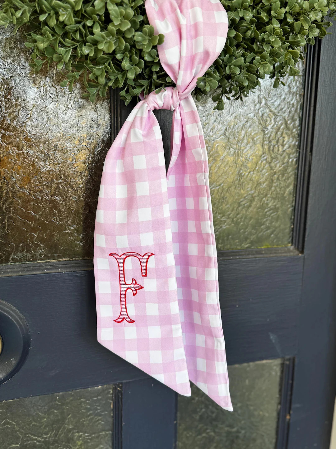 Embroidered Monogram Wreath Sash, Personalized Gingham Door Decor - Etsy | Etsy (US)