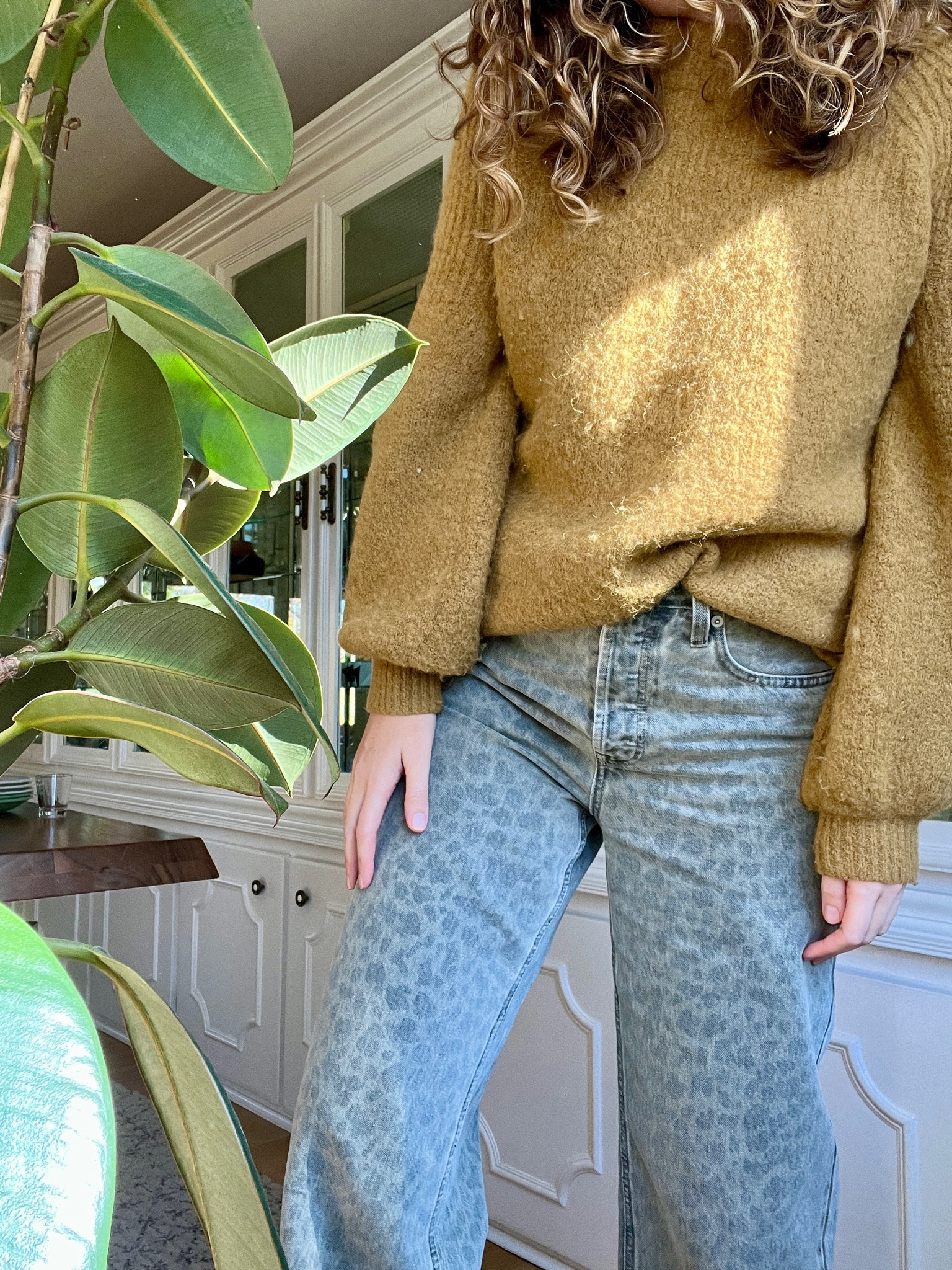 I’m obsessed with the fit on these animal print jeans! I’m 5’8” and they have the perfect slouchy length to them. I would say they would fit well for someone 5’7”-5’10”. Baggy fit but TTS. 

#LTKFindsUnder50 #LTKSeasonal #LTKStyleTip