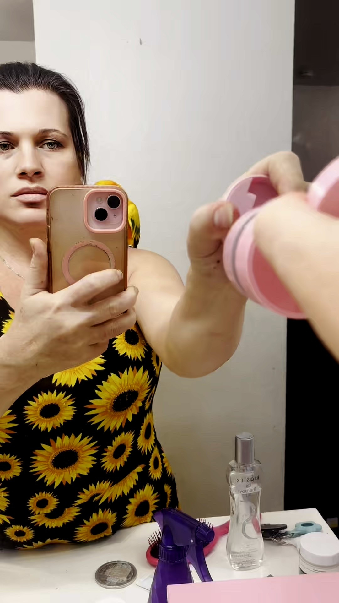 🚗📱 Upgrade your drive with the Joytutus 360° Rotatable Vacuum Suction Car Phone Holder! Perfect for Apple & Android, this adjustable holder keeps your phone secure and accessible. 🎉 Perfect for #ContentCreators & beauty influencers too! 




#Joytutus #CarPhoneHolder #HandsFreeDriving #TechAccessories #CarEssentials #DriveSafe #Springtok #TechTrend2025 #GadgetLovers #UGCCreator #UGC I get a small commission if you place an order.