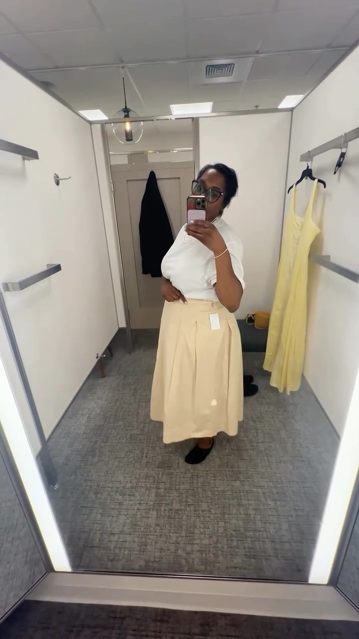 I said I was divorcing Nordstrom Rack… today on Fitting Room Chronicles, I upgraded to the father, Nordstrom. We’re at that age where we can date the daddy or the son. 😜

#dayinthelifeof #storytime #midsizeoutfits #midsizegals #lifestylevlog

#LTKOver40 #LTKSeasonal #LTKdayinmylife