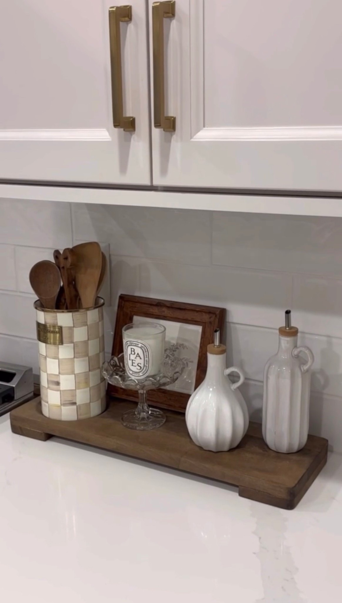 Kitchen counter decor 🫶🏼



Home decor, kitchen, Mackenzie child, target, diptyque, sidneymarieduke 

#LTKHome