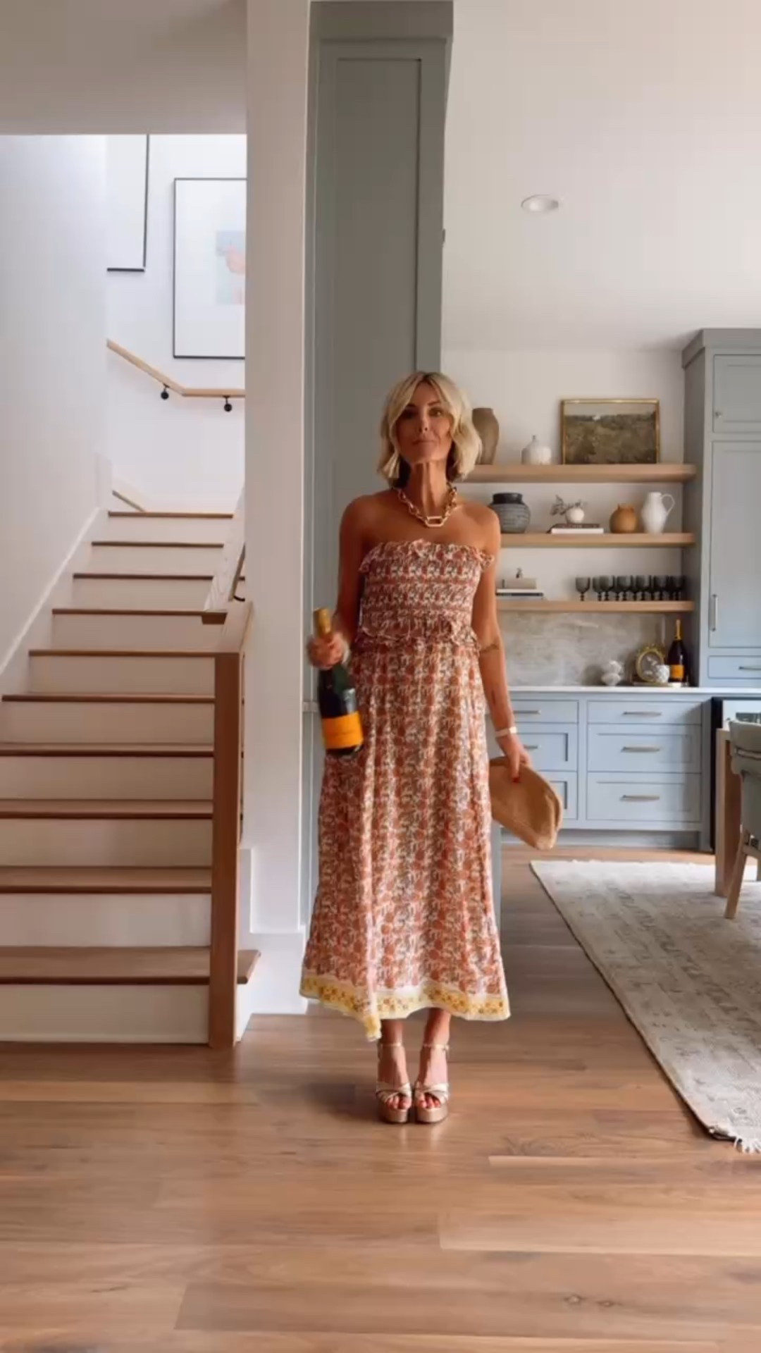 The perfect look for a dinner party! Wearing XS!

Loverly Grey, J. Crew sale, summer dress, dinner party 

#LTKSummerEdit #LTKSaleAlert