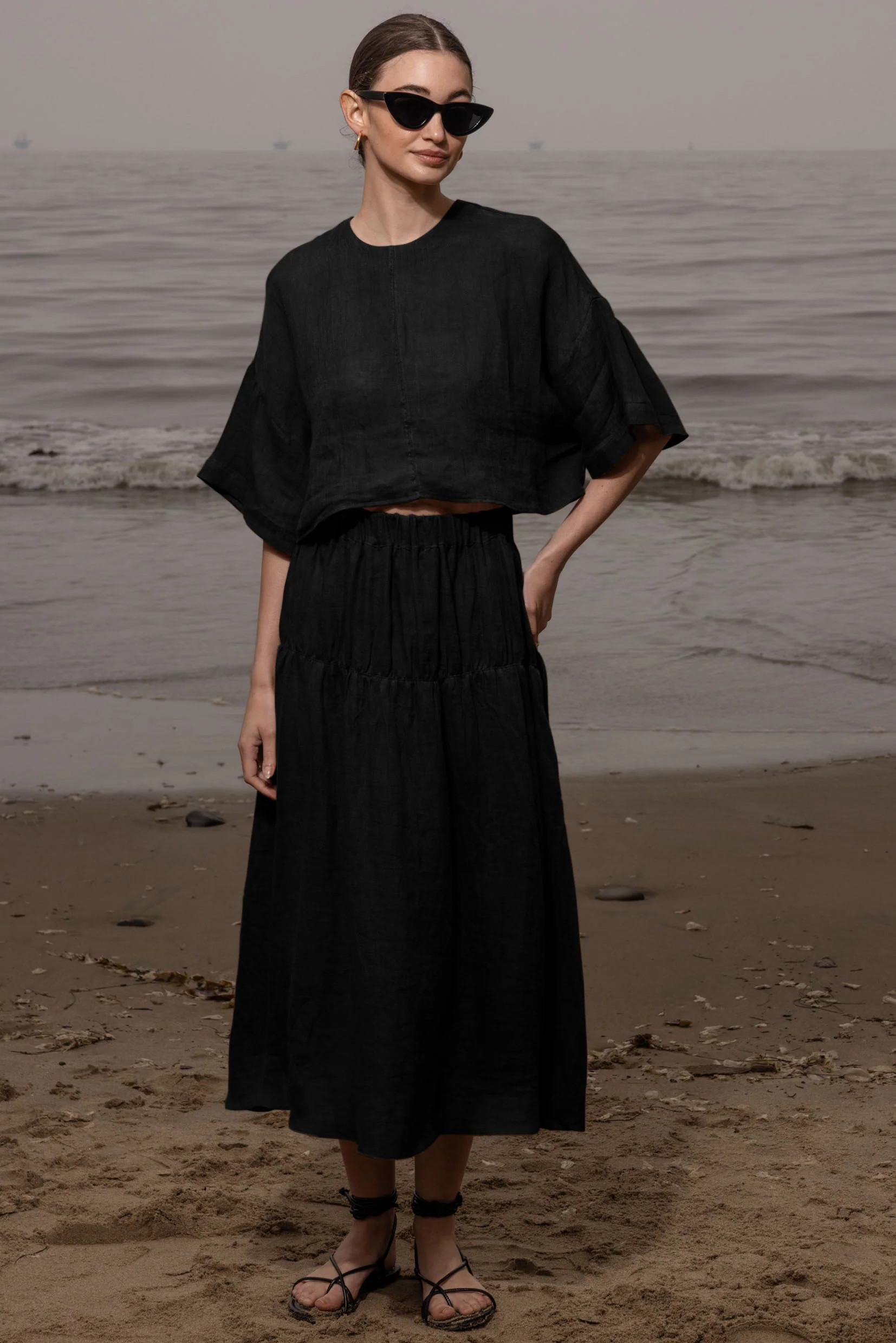 Enzo Skirt - Noir Tissue Linen | Heidi Merrick