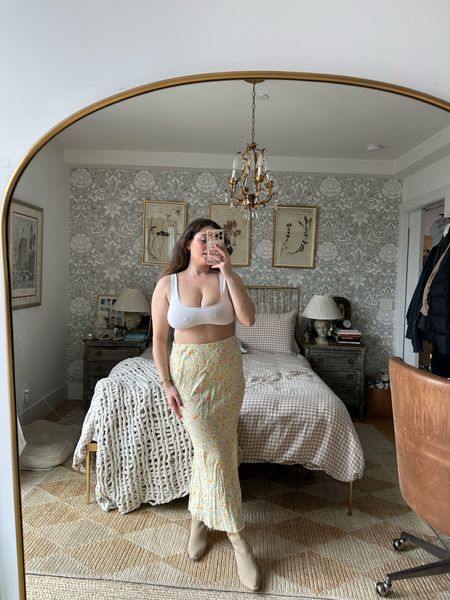 This pastel yellow floral maxi skirt from target is perfect for the spring wearing a L

#LTKsalealert #LTKfindsunder50 #LTKmidsize