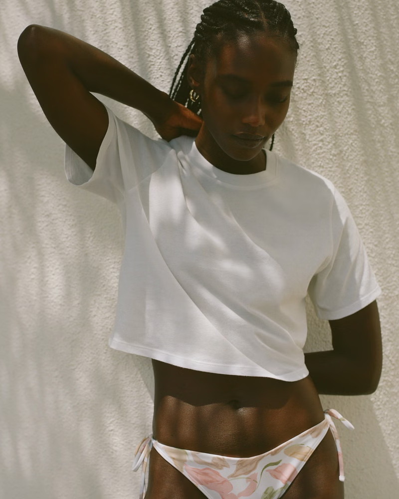 Cropped Boyfriend Essential Tee | Abercrombie & Fitch (US)