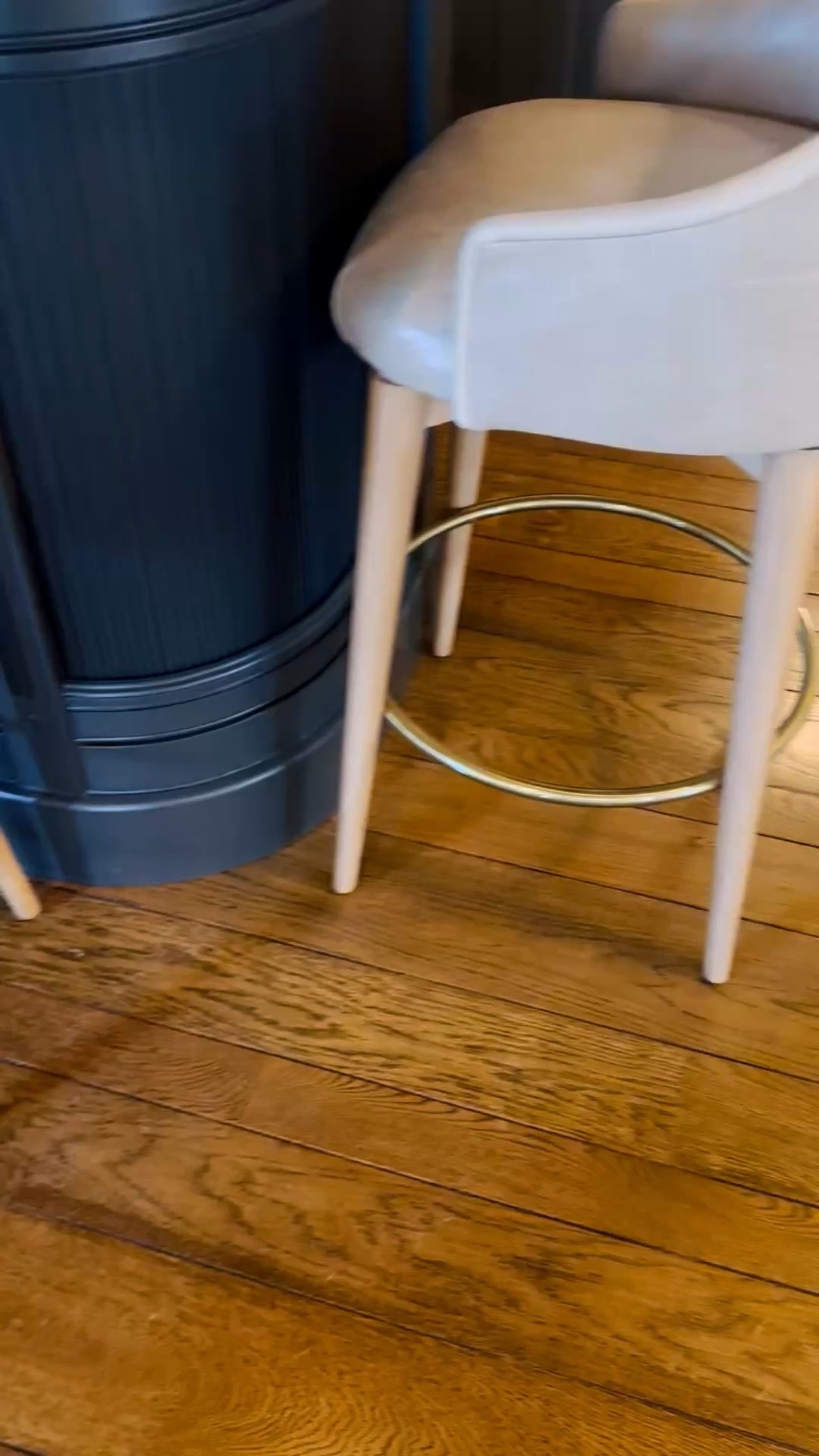 Chic bar chair moment — with the season of gatherings ahead, from Easter to Mother’s Day and summer celebrations, it’s the perfect time to start planning your space for hosting.

#BarChair #BarStool #HostingSeason #EasterReady #MothersDayPrep #SummerEntertaining #GatherInStyle #LTKHome

#LTKFestival #LTKHome