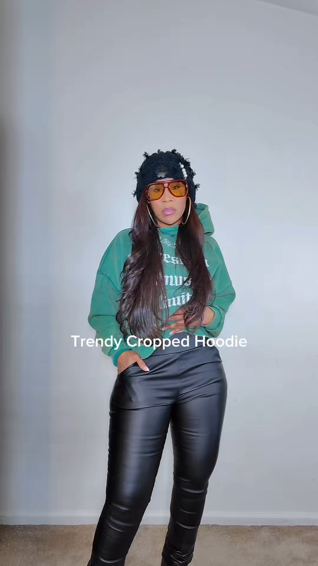 Cropped + oversized = the vibe

I’m 5’7 | 175lbs | Medium