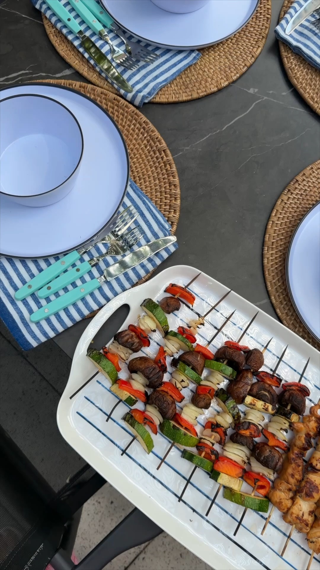 #Ad enjoying the start of the summer with my @wayfair outdoor hosting set up!!  #wishyouwerehere #outdoor #Wayfair #WayfairPartner
 @shop.ltk #liketkit