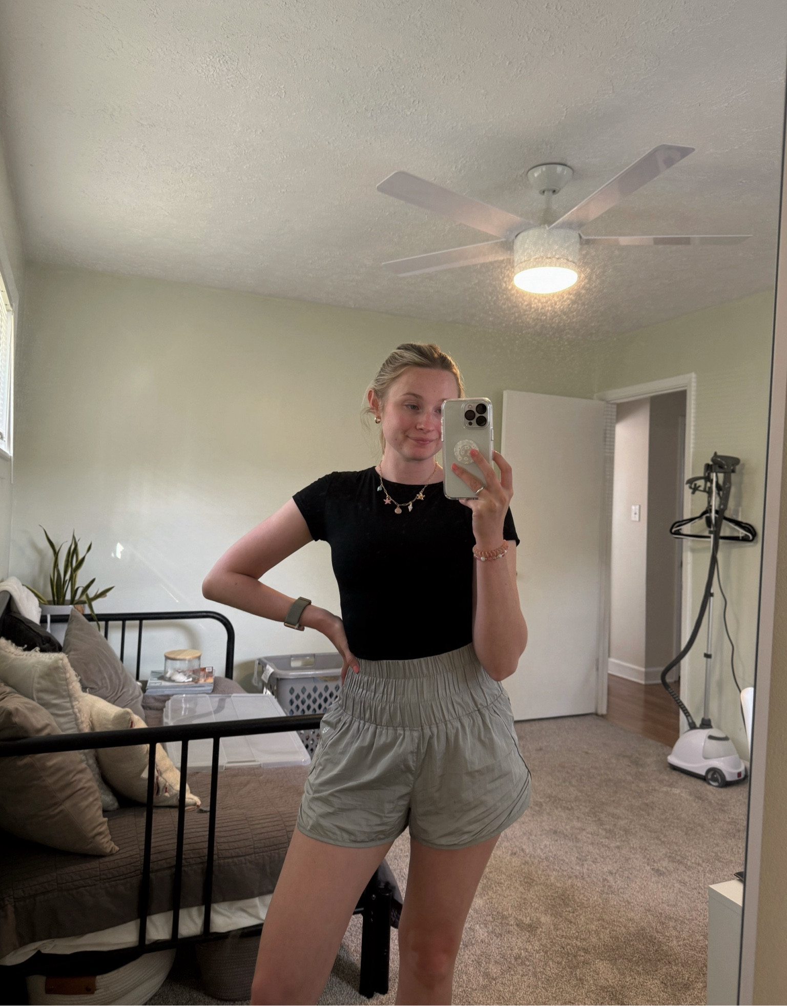 The perfect active outfit for a busy day. 🖤👟 

#LTKActive #LTKStyleTip #LTKFitness