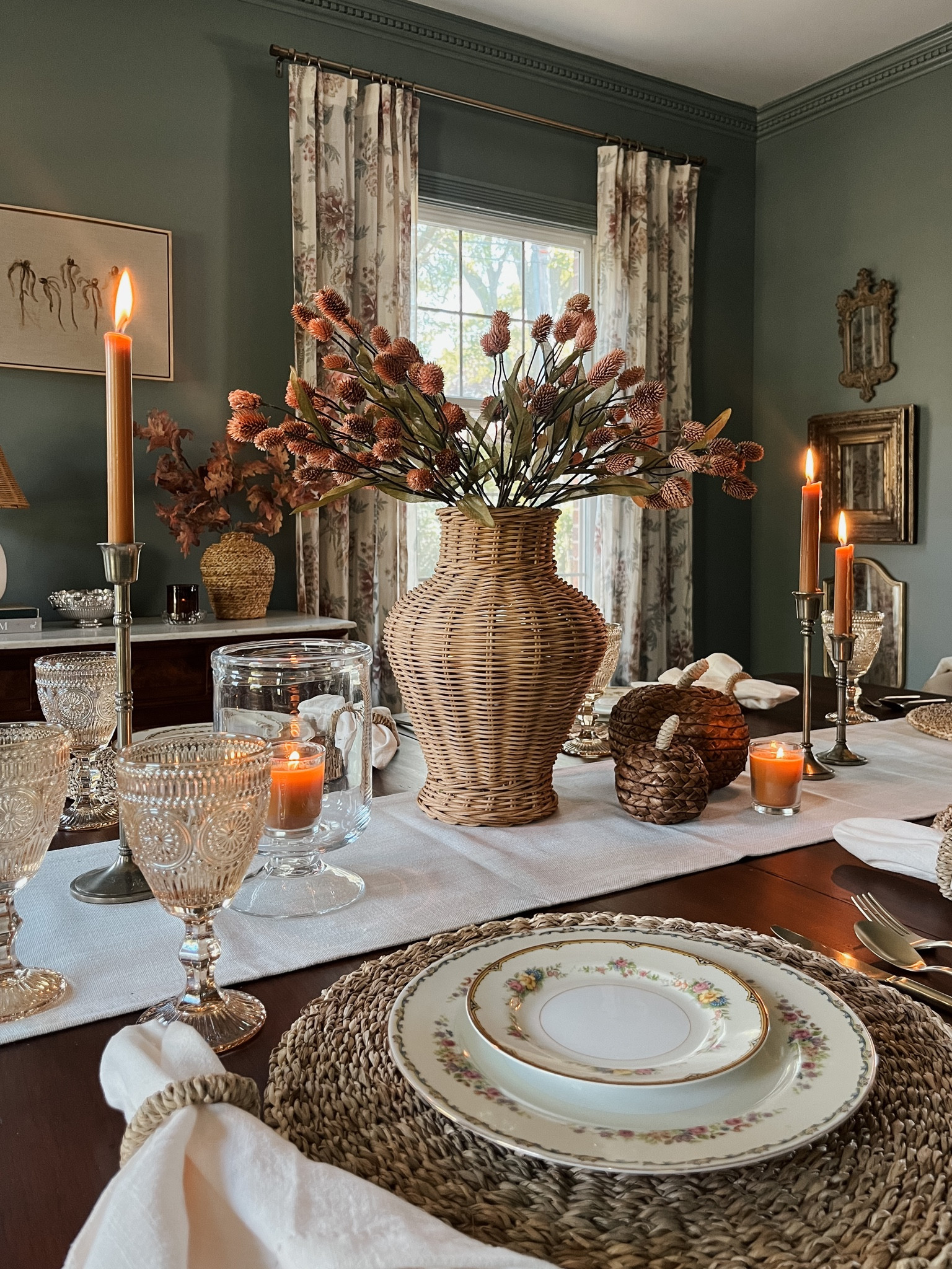 Fall tablescape. Thanksgiving tablescape. 

#LTKSeasonal #LTKhome #LTKstyletip