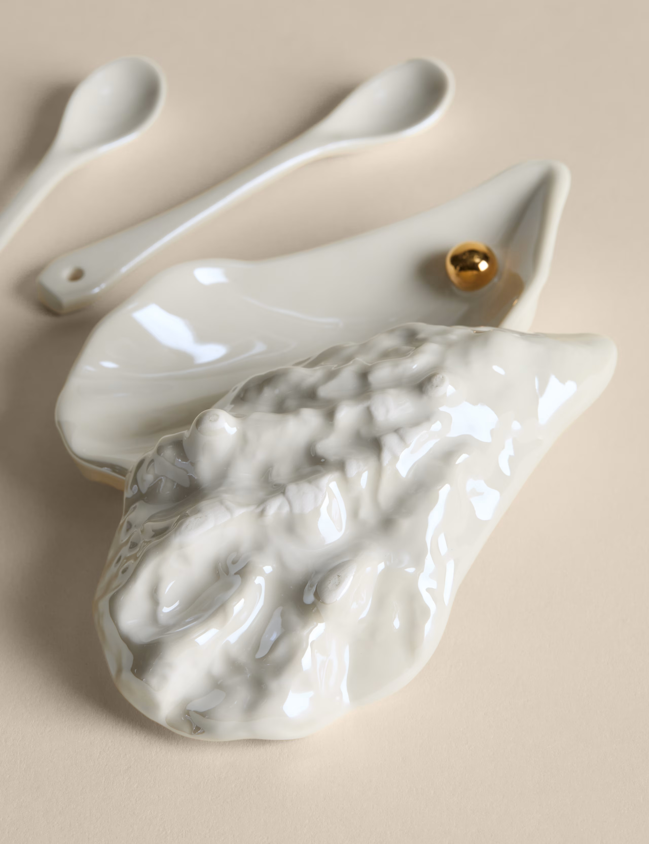 Set of 2 Fine China Oyster Shell Pinch Pots | Marks & Spencer (UK)