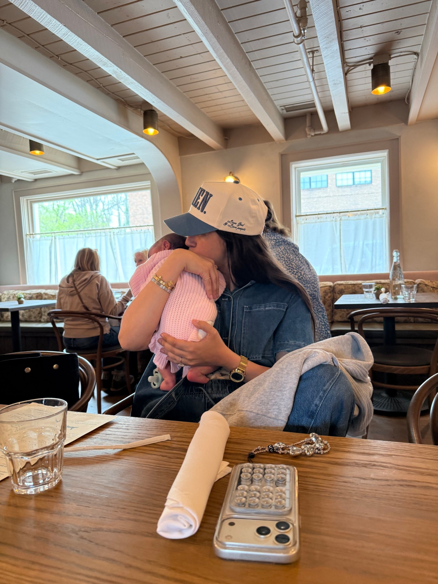 Lunch day out at one of our favorite places in Franklin! 

Dressupbuttercup.com #dressupbuttercup #dederaad


#LTKmomlife #LTKdayinmylife #LTKootd