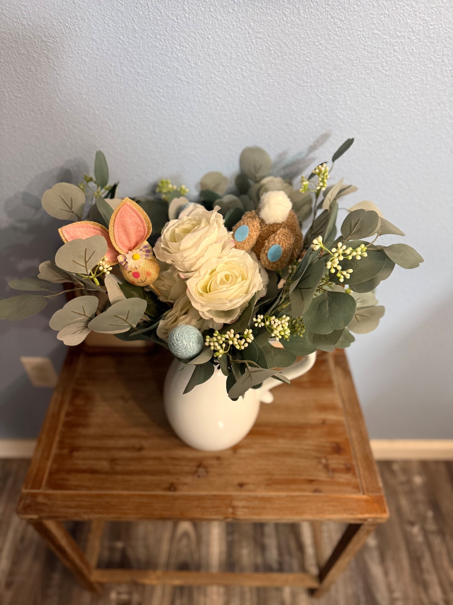 Added a couple little touches of Easter🐰🐇💖🩵💐

#LTKHome #LTKdayinmylife