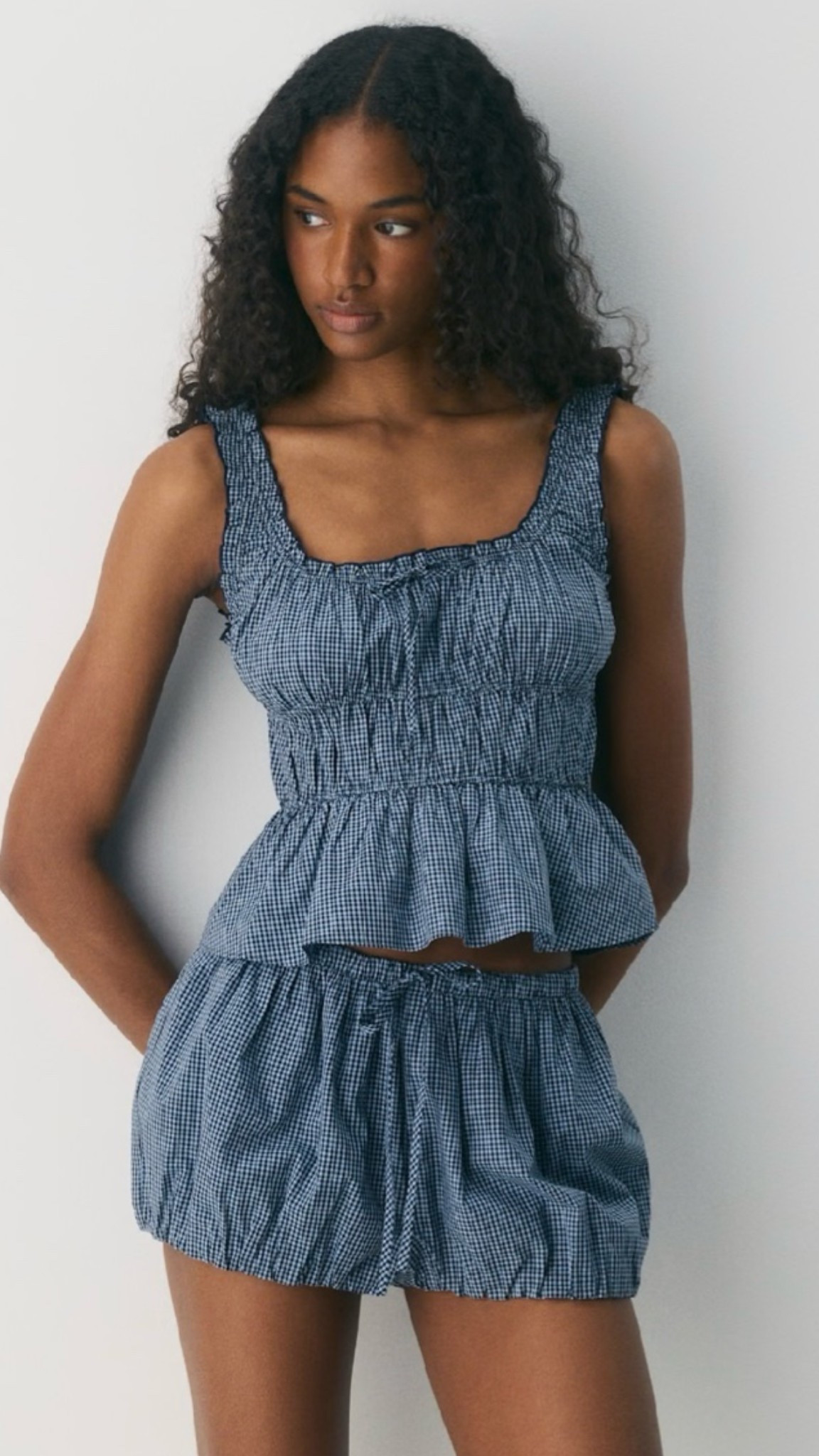 Loving this gingham top @Aritzia 💙

#LTKootd