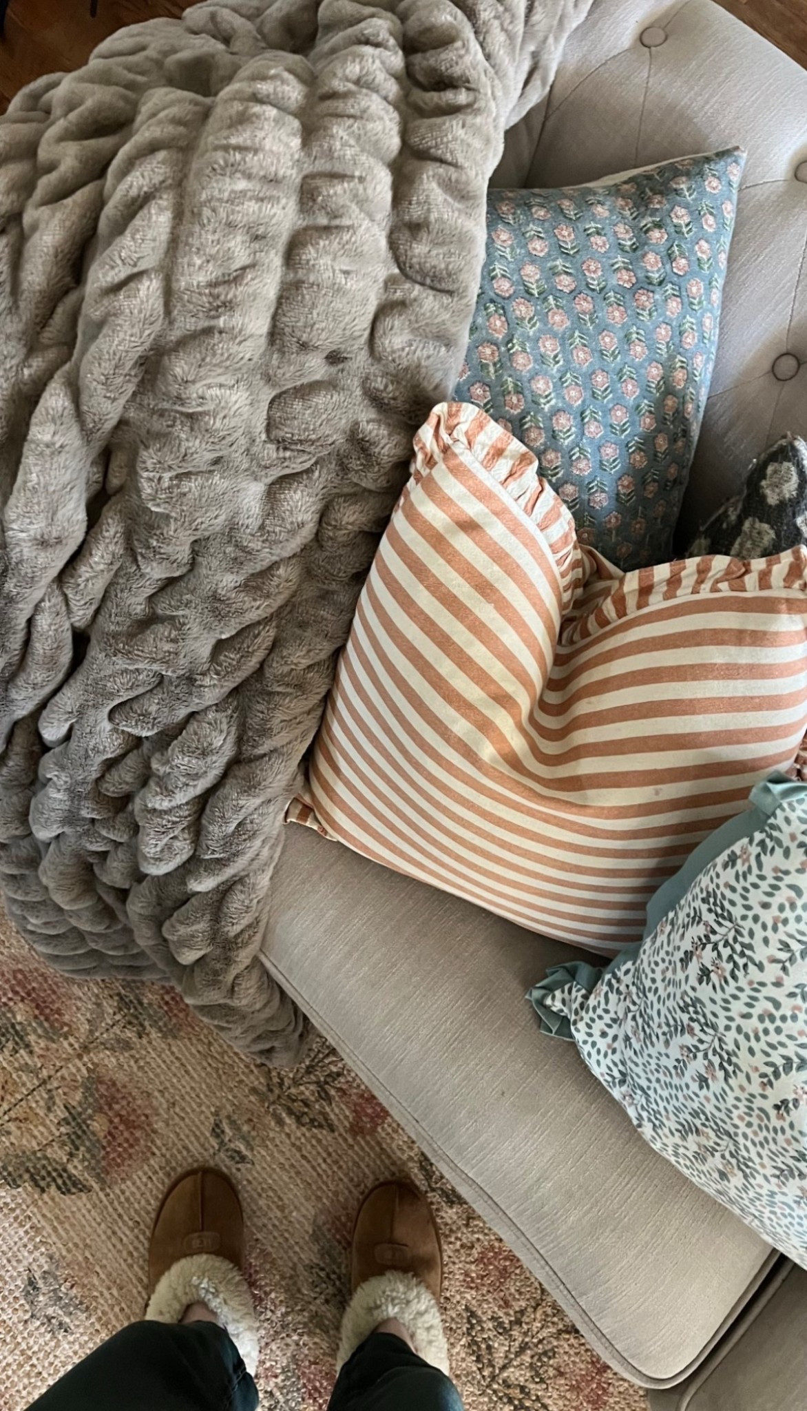Coziest blanket and pillow covers and inserts! 

#LTKOver40 #LTKHome