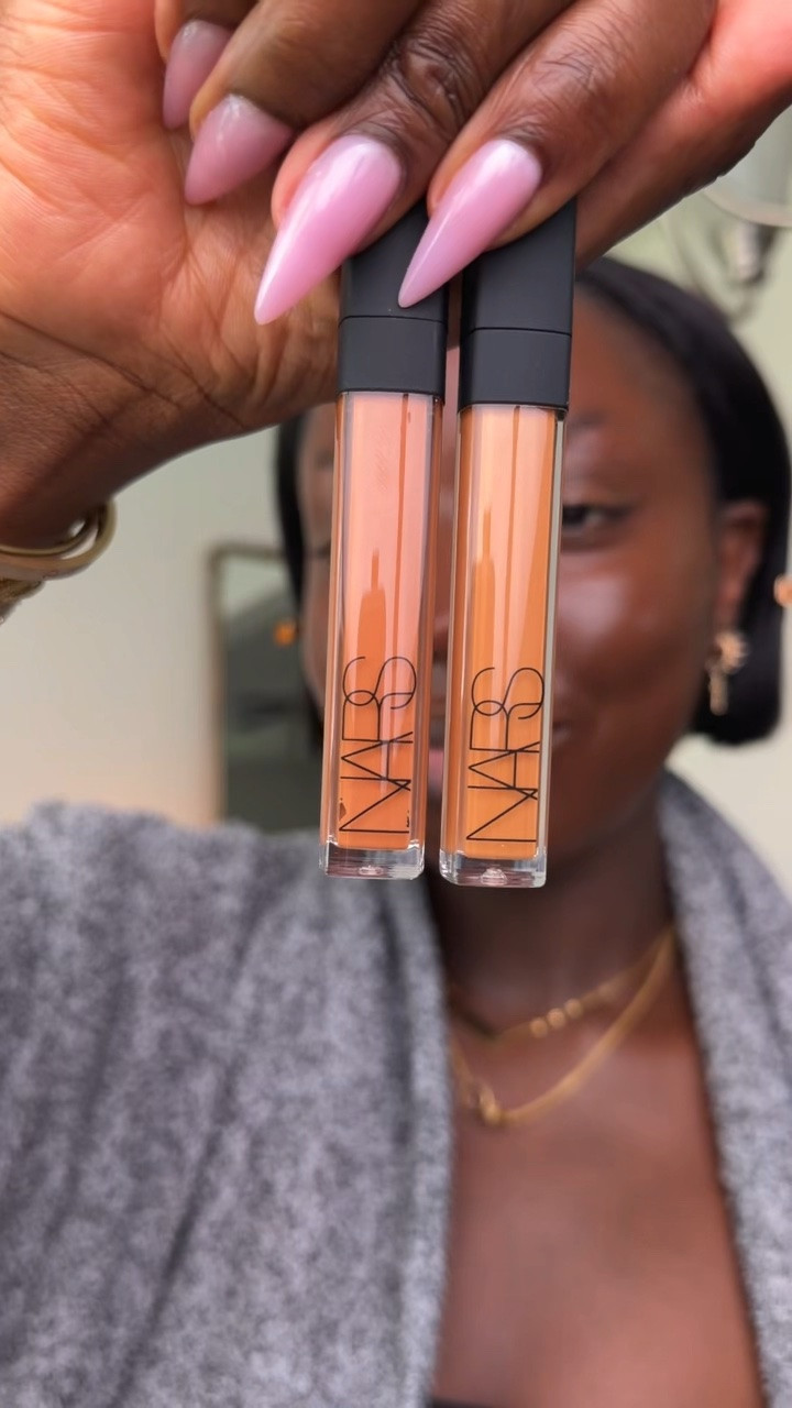 Using the NARS Radiant Creamy Concealer in Amande.