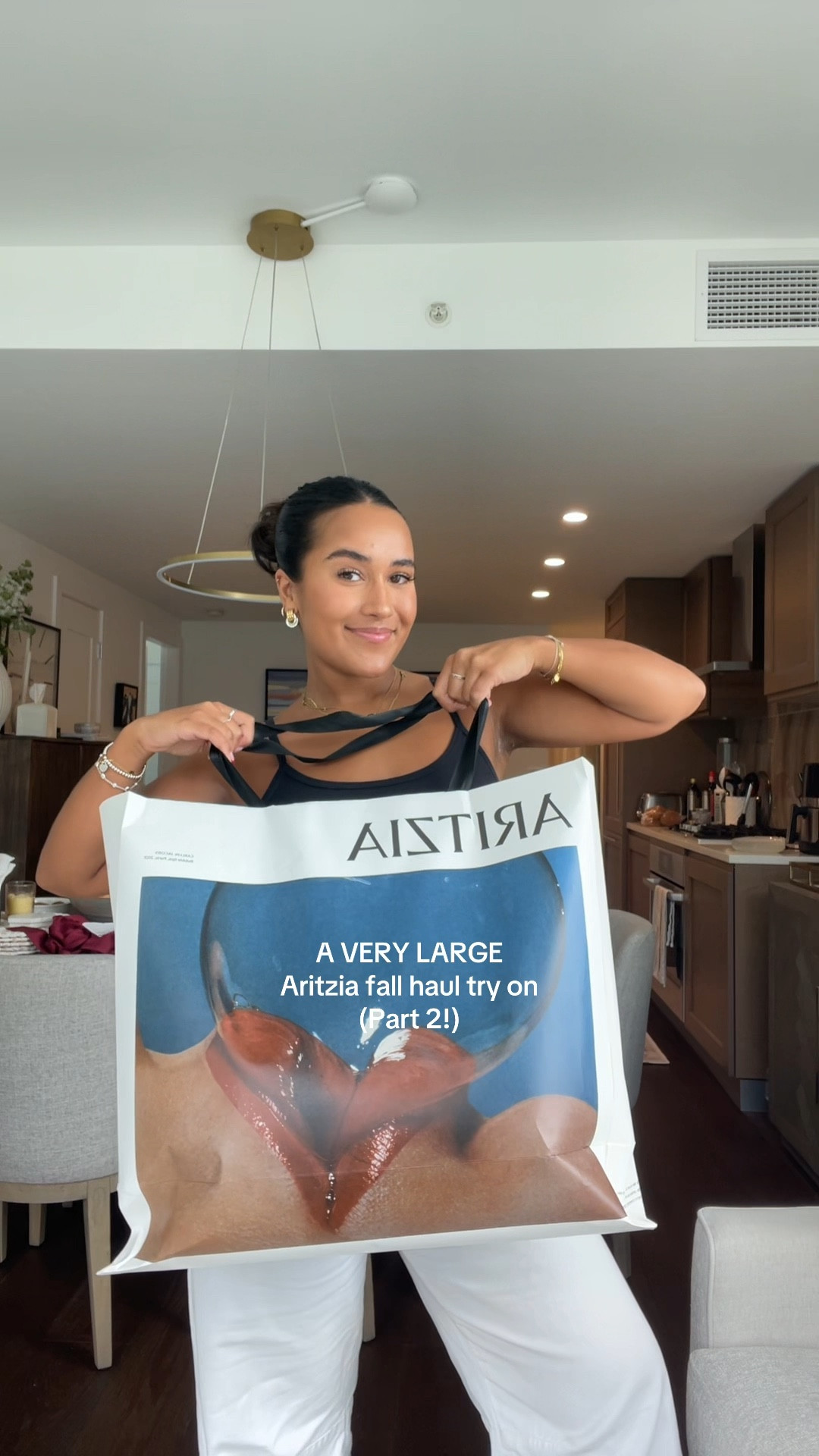 Part 2 of my Aritzia fall haul 🤍

#aritzia #aritziahaul #aritziatryon #knitsweater #cardigans #yellowcardigan #greycardigan #blackworkpants #blackofficepants #whiteblouse #whiteworkblouse #longsleeveblouse 

#LTKworkwear #LTKcanada #LTKstyletip