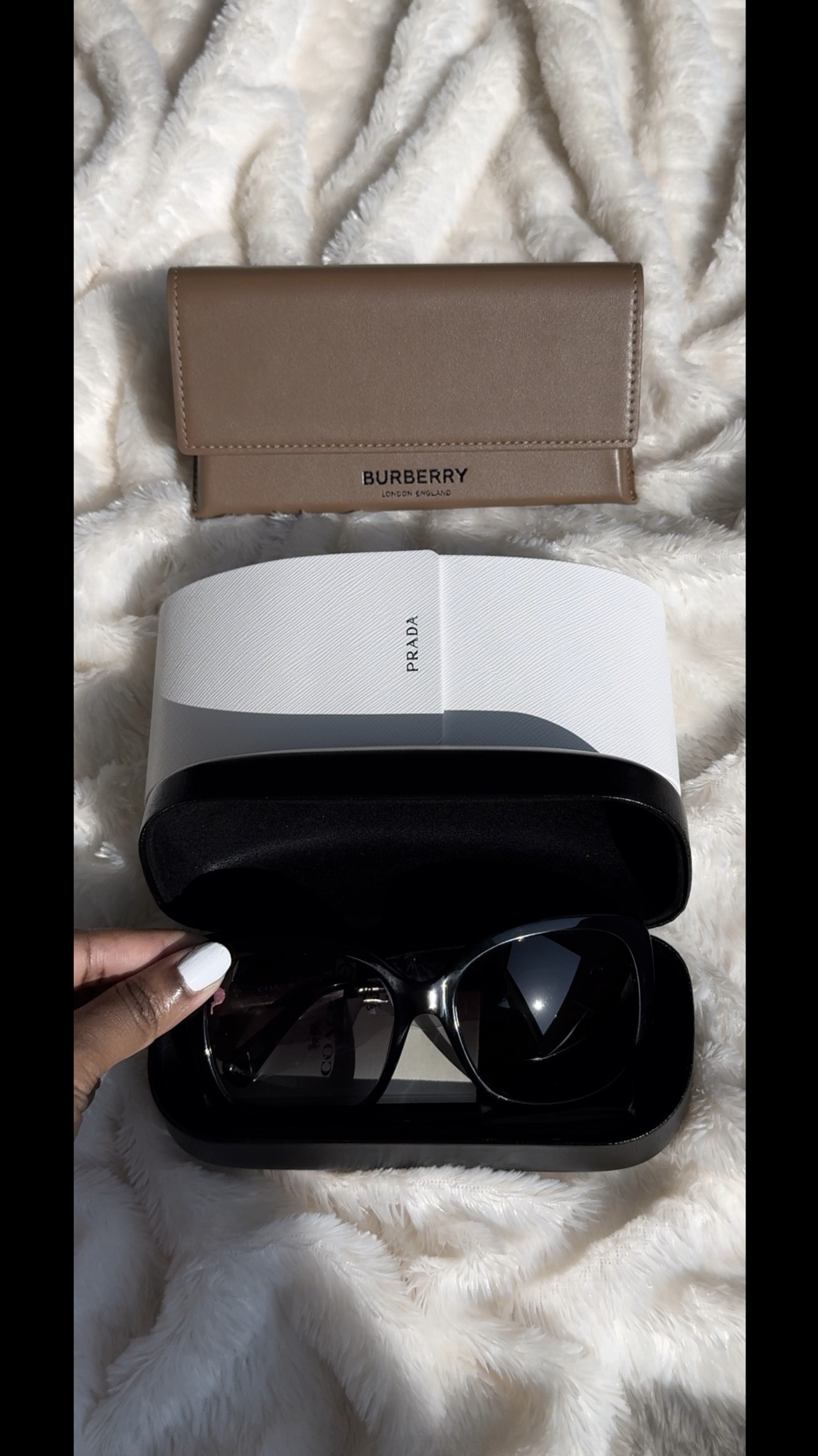 Did you know @walmart has real designer brands for less!?! 🎉☺️🎉… I decided to get a few items from Tory Birch, Coach, and Burberry. 🤍

shop these looks below! 

#LTKSaleAlert #LTKStyleTip