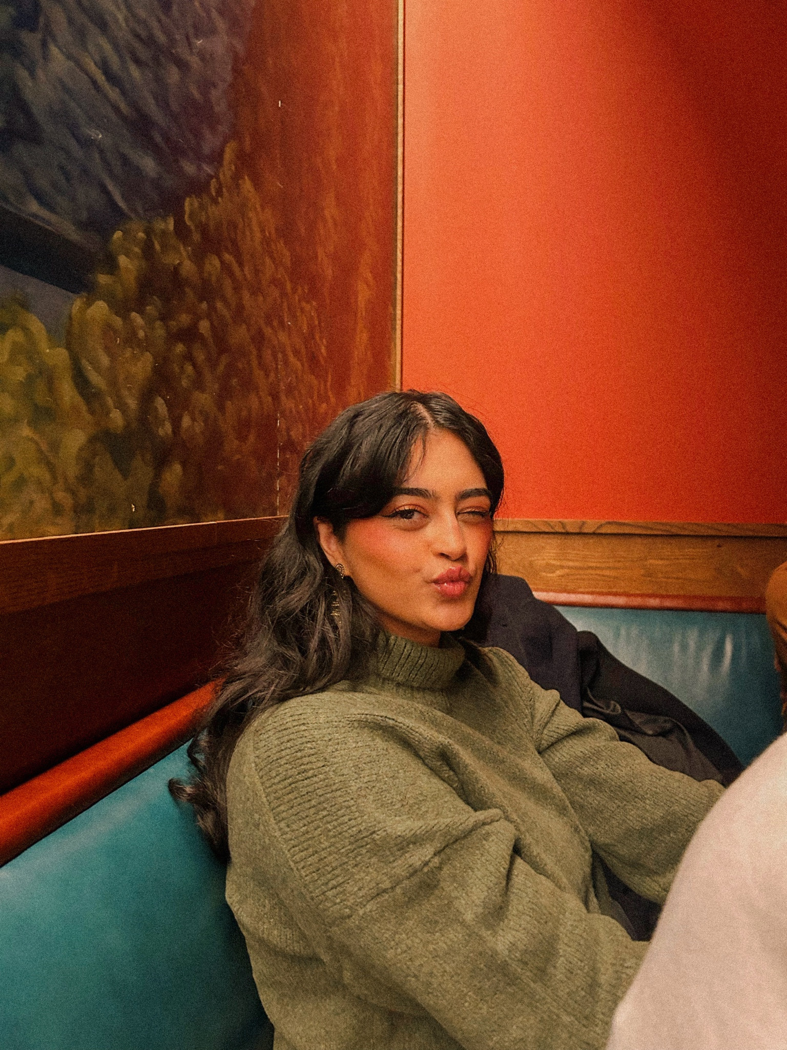 the perfect cozy holiday sweater, and it’s my favorite shade of green too 🥹🥰🫶🏾

#LTKHoliday #LTKsalealert #LTKSeasonal