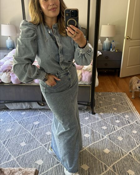 Jean on Jean! Obsessed with my button down top from Frame and my high waisted jean skirt from Splendid. What’s your favorite jean brand? Comment below! 💙

#LTKSaleAlert #LTKStyleTip #LTKVideo