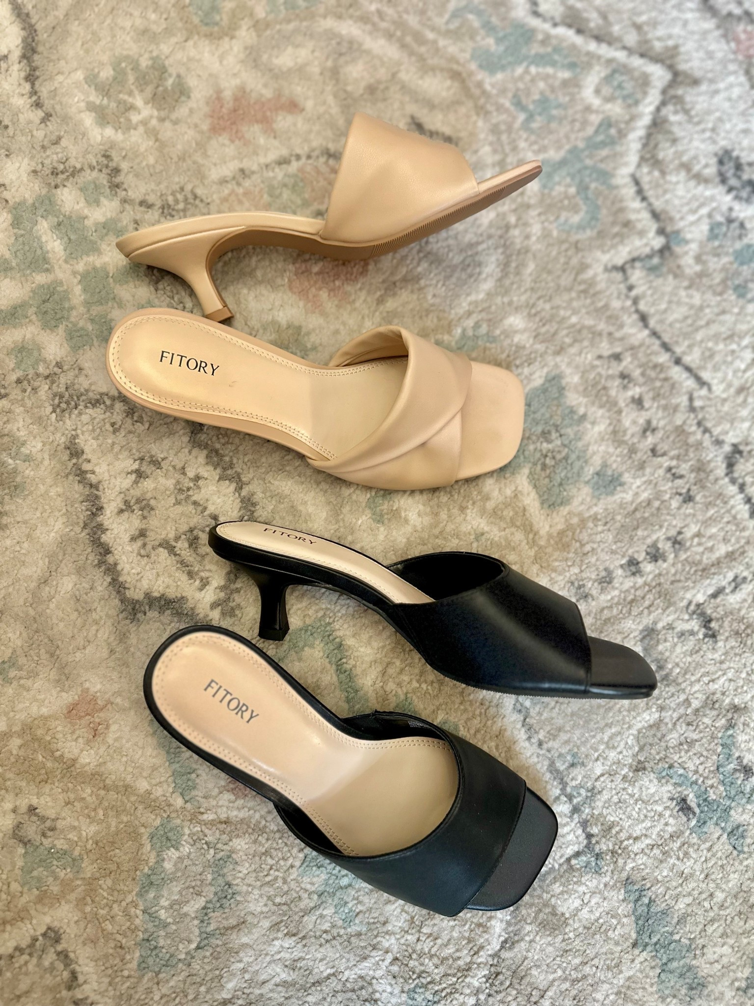 The cutest chic + timeless + comfortable + affordable open toed kitten heels from Amazon! Under $30 and so gorgeous! @amazonstylefinds 

#ad #gifted 
