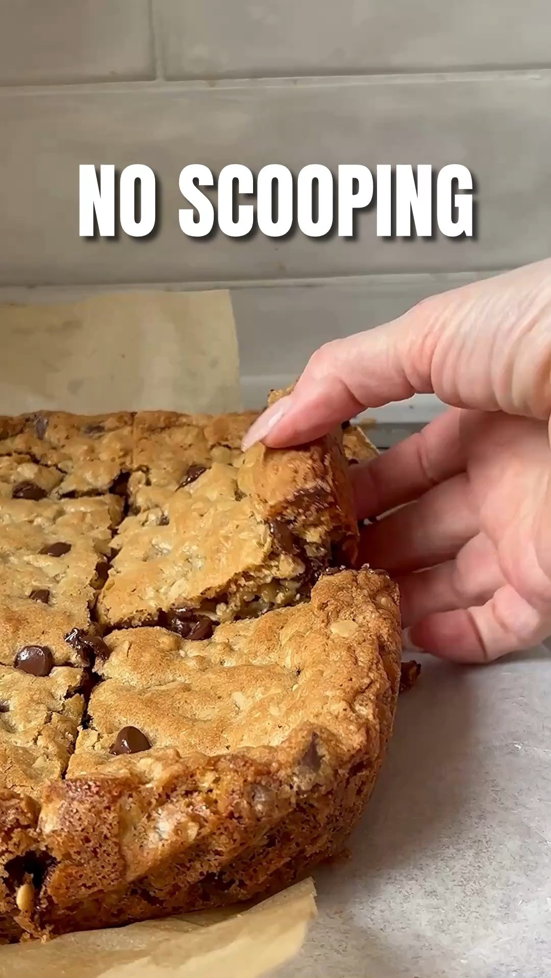Soft oatmeal bars + my USA Pan. #LTKHome #LTKunder50 #LTKKitchen #oatmealcookiebars #bakingpan #parchmentpaper #easybaking #dessertbars
