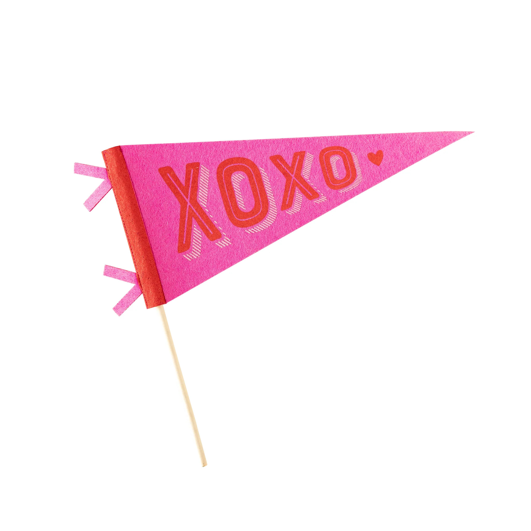XOXO Felt Pennant | My Mind's Eye