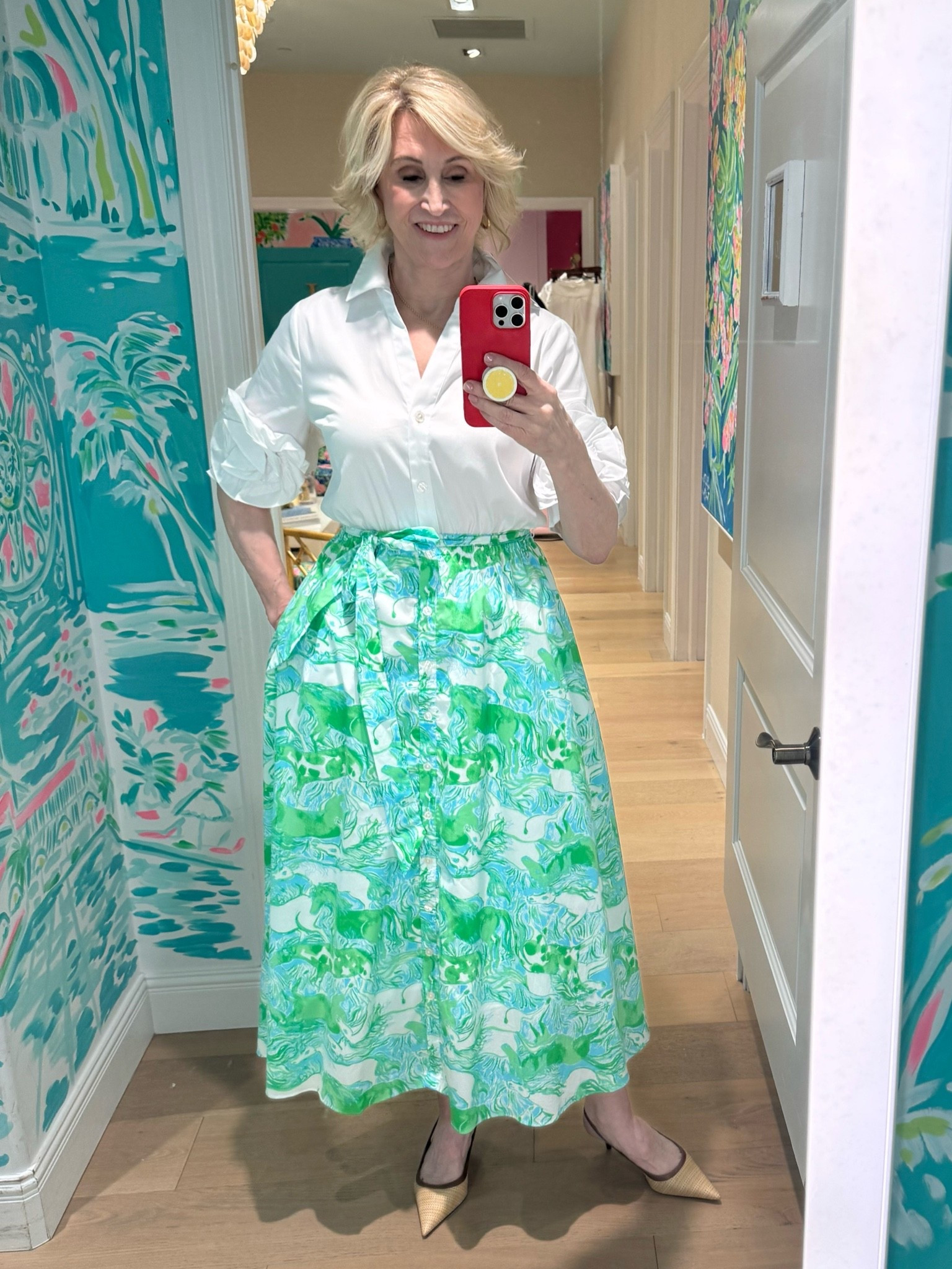 Feeling a little extra sunshine today in this green patterned dress 🌿✨

I’m loving the fresh pop of colour mixed with the crisp white collar on top—it gives such a classic feel with a playful twist. It’s one of those outfits that just makes you feel instantly put together, even if the rest of the day is anything but!

Perfect for lunch dates, wandering around town, or just pretending you’ve got your life slightly more organised than you actually do 😄

#LTKgrwm #LTKSeasonal #LTKOver40