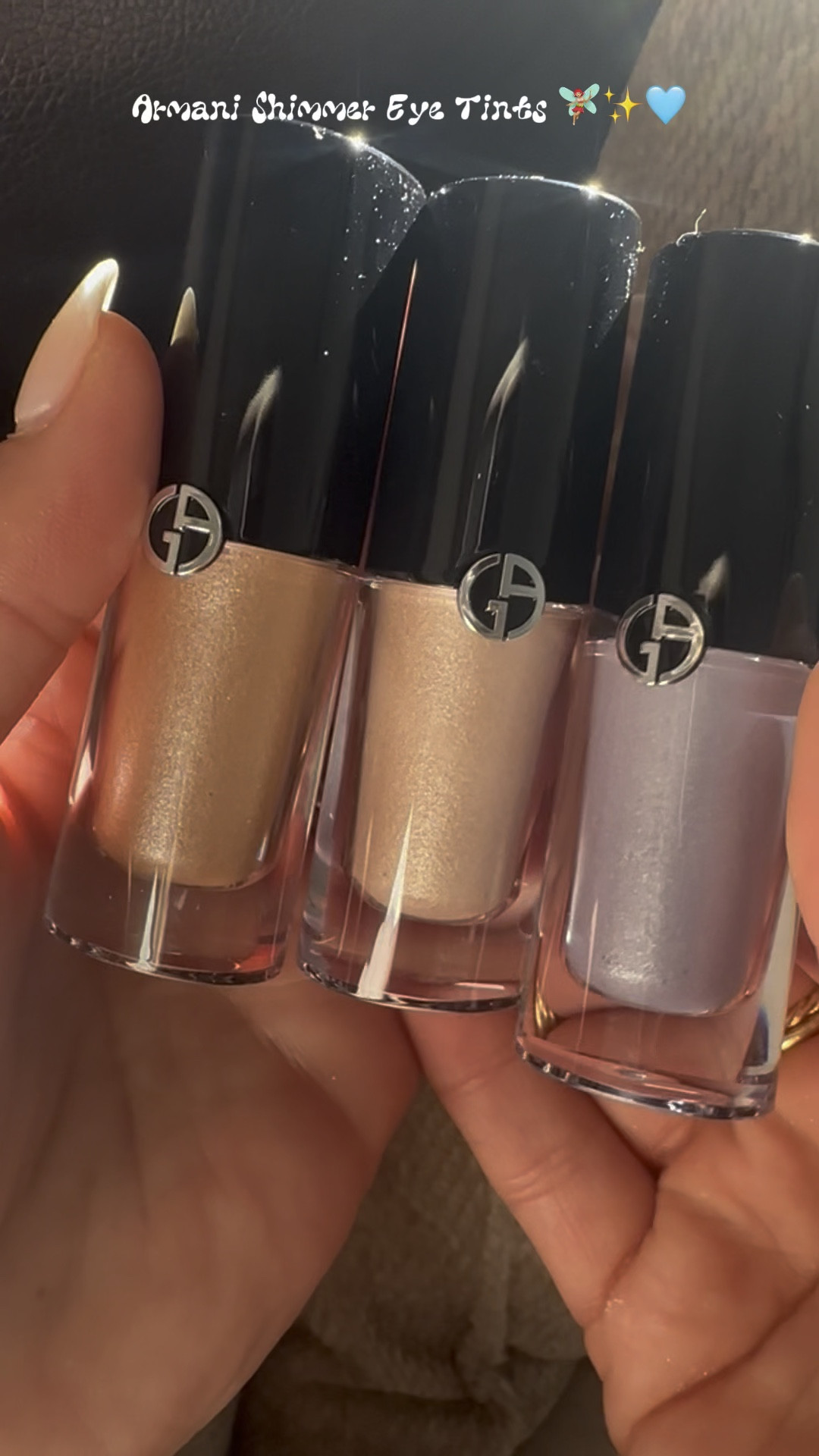 If you want a wash of shimmer that stays put and is easy to work with - look no further than these! 

#LTKBeauty #LTKSeasonal #LTKGiftGuide