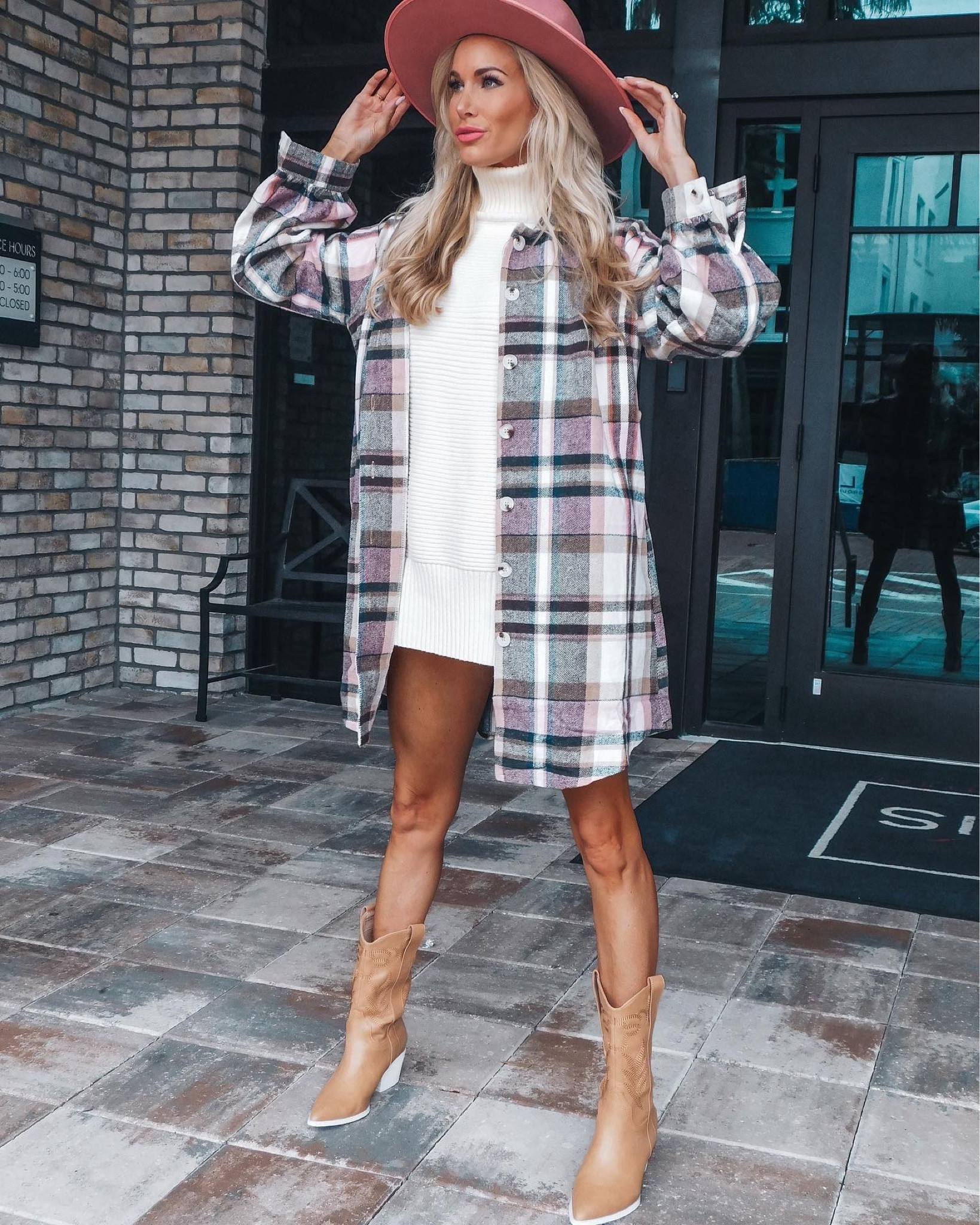 #tunic #western #pink 

#LTKSeasonal #LTKunder50 #LTKstyletip